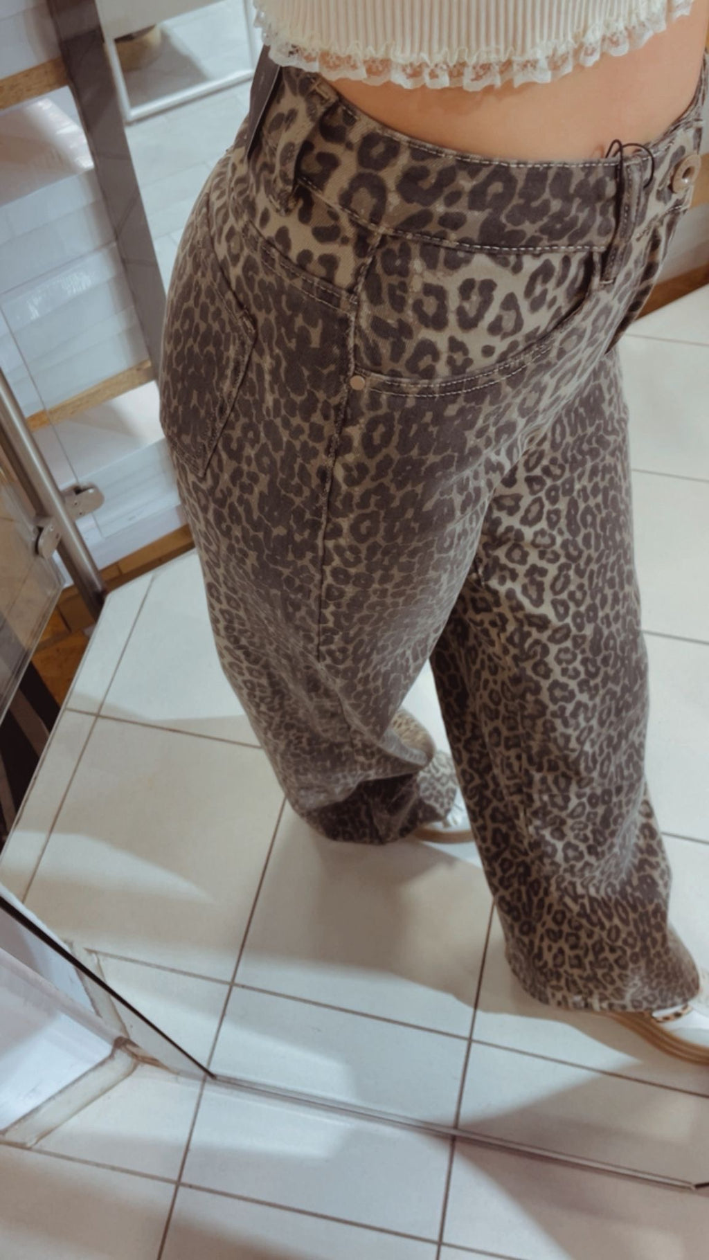 LEO JEANS EDA