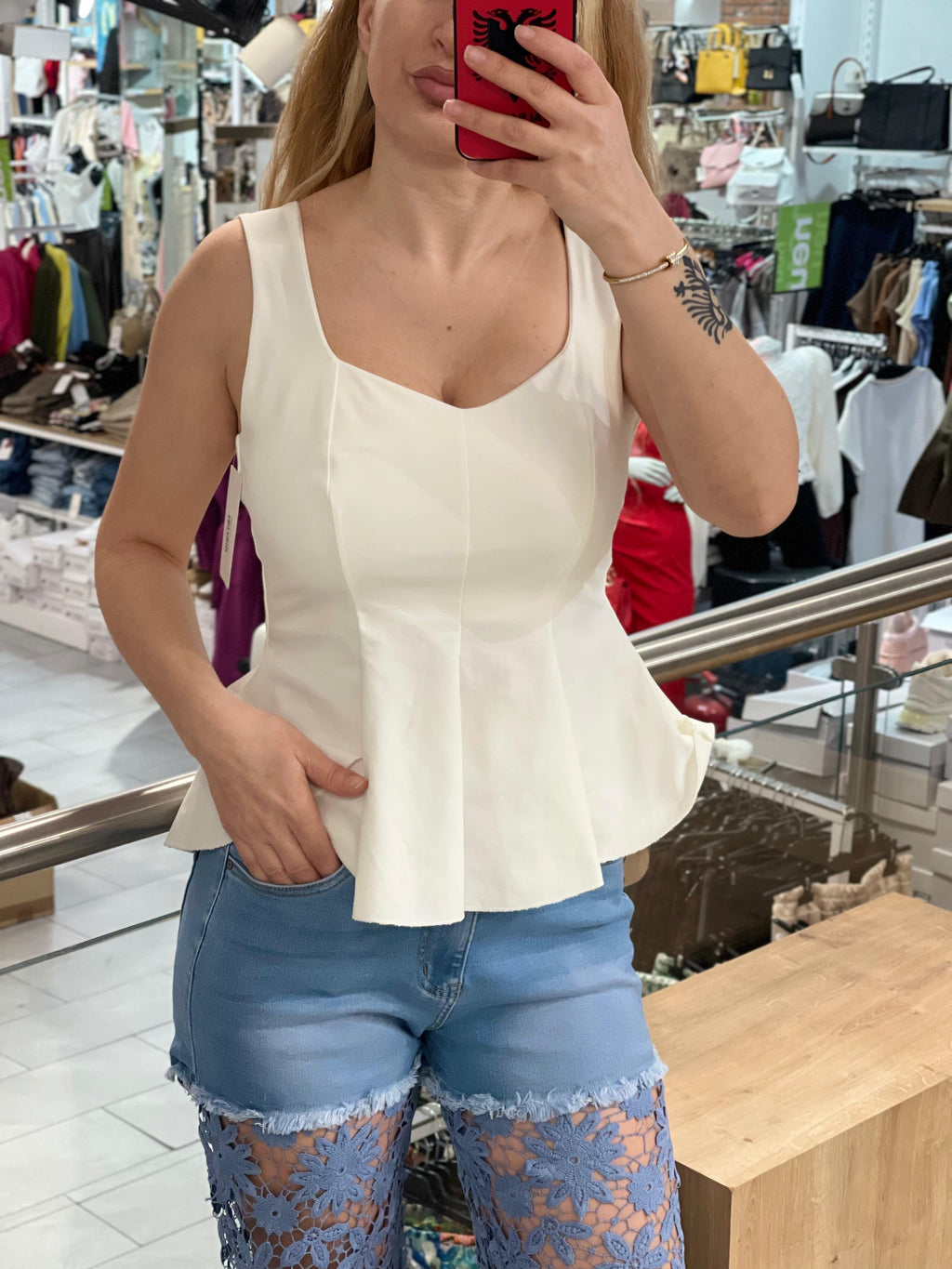 Peplum-Top Lojan