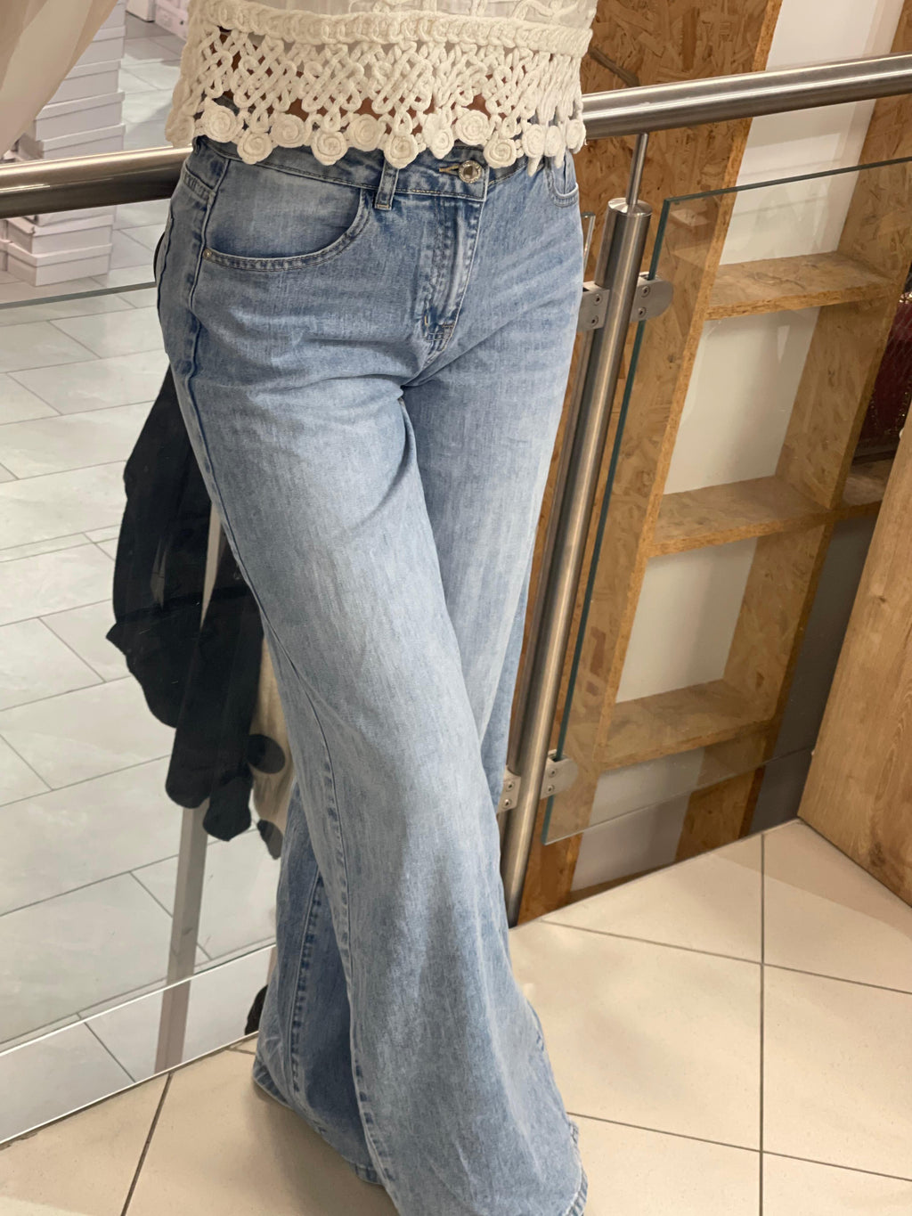 Wide leg jeans Lotti