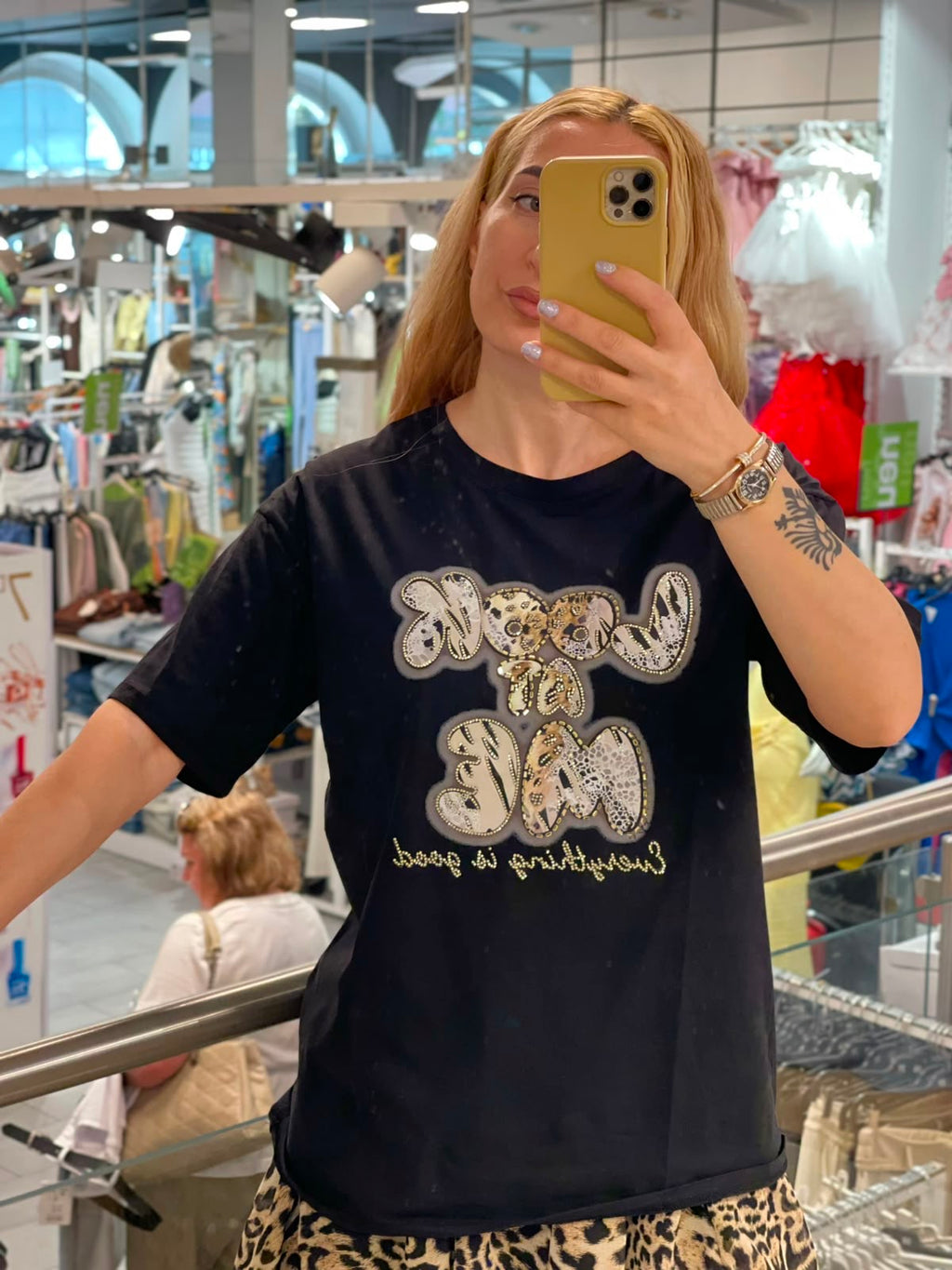 T Shirt Leo
