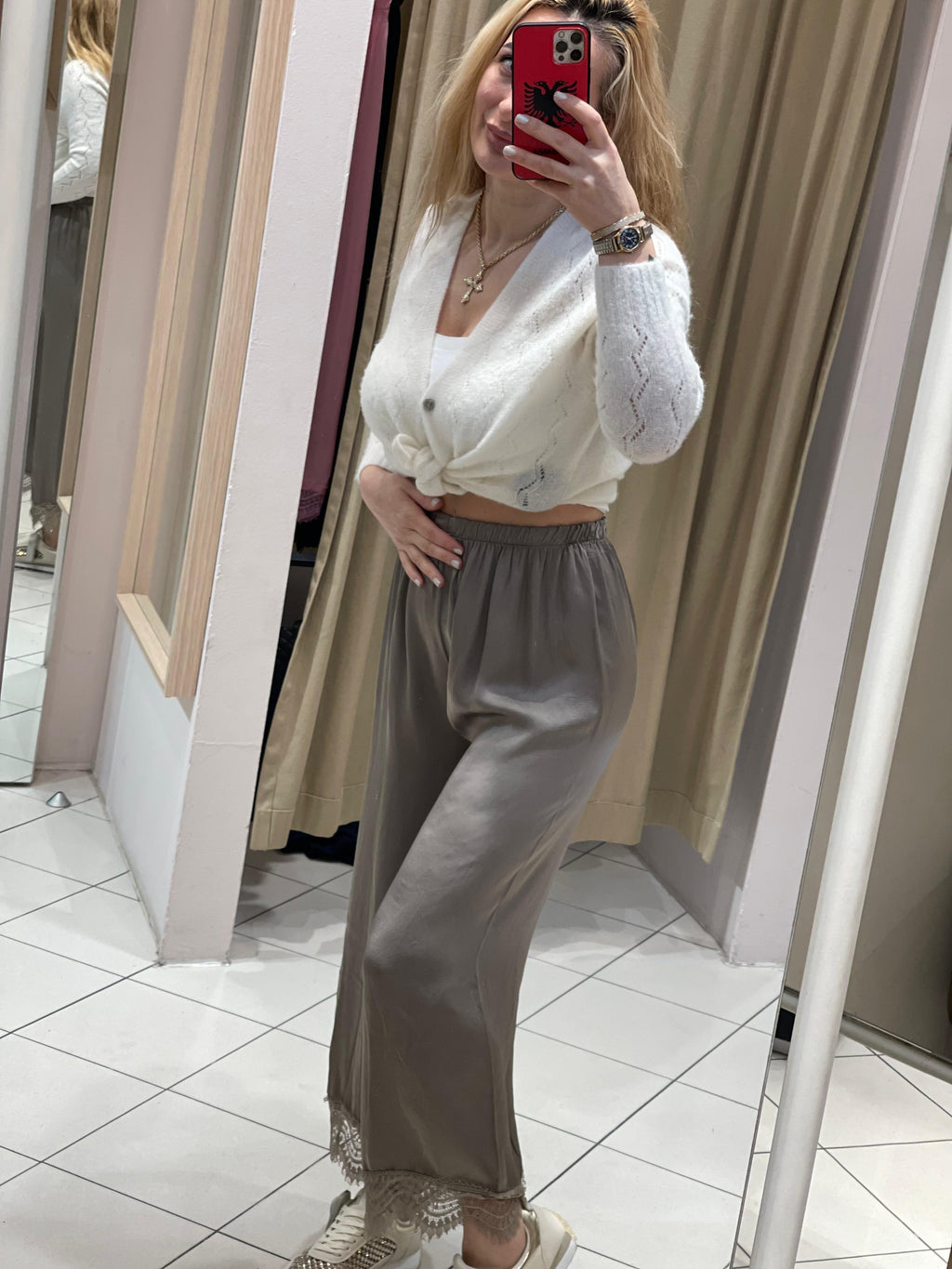 Viskose Hose mit Spitze