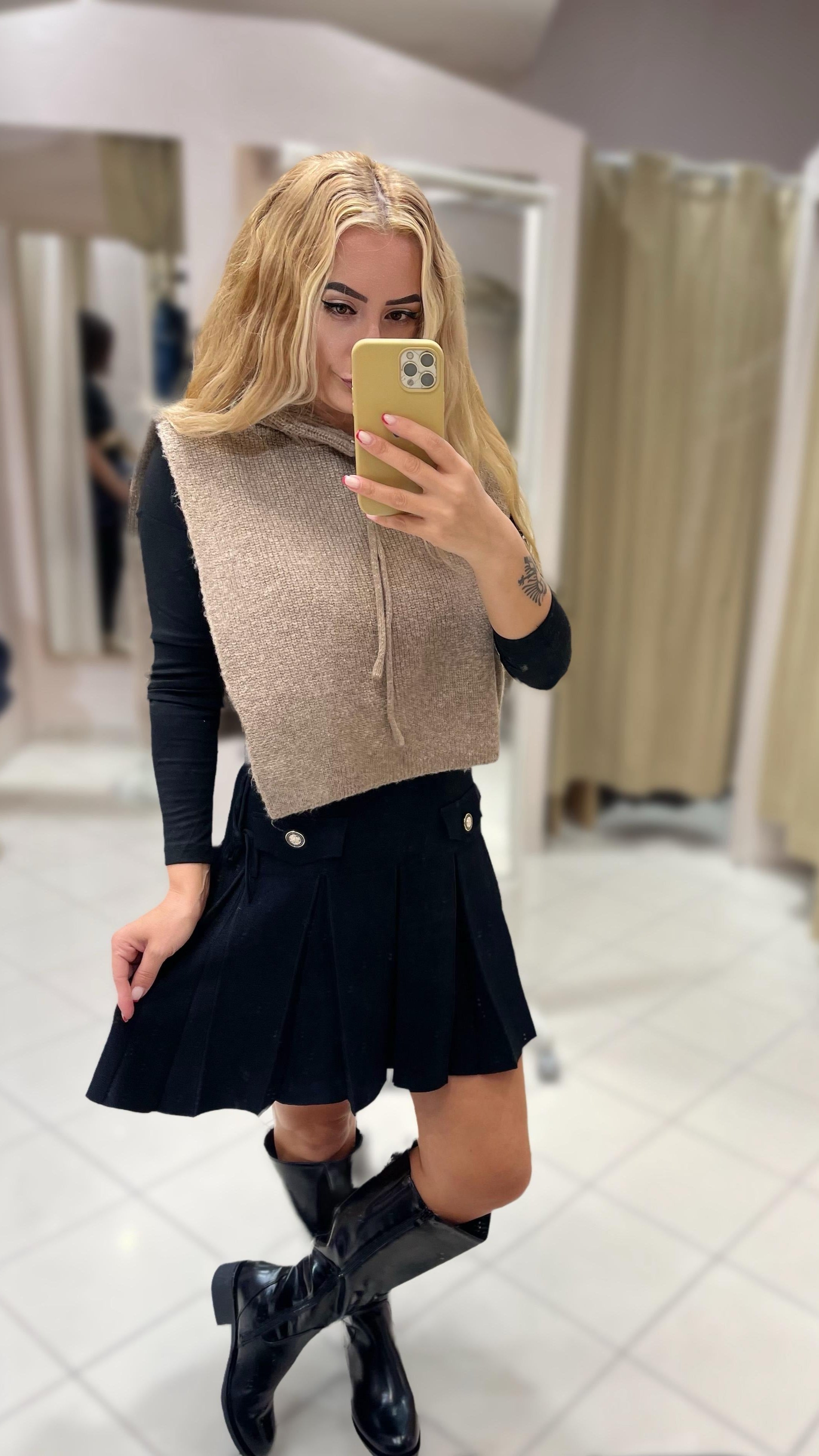 STRICK HOODIE SCHAL – TAUPE