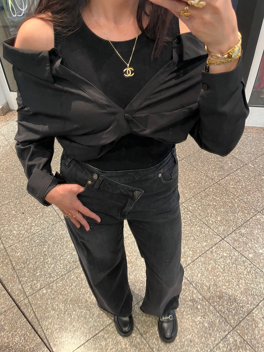 CUTOUT blouse top