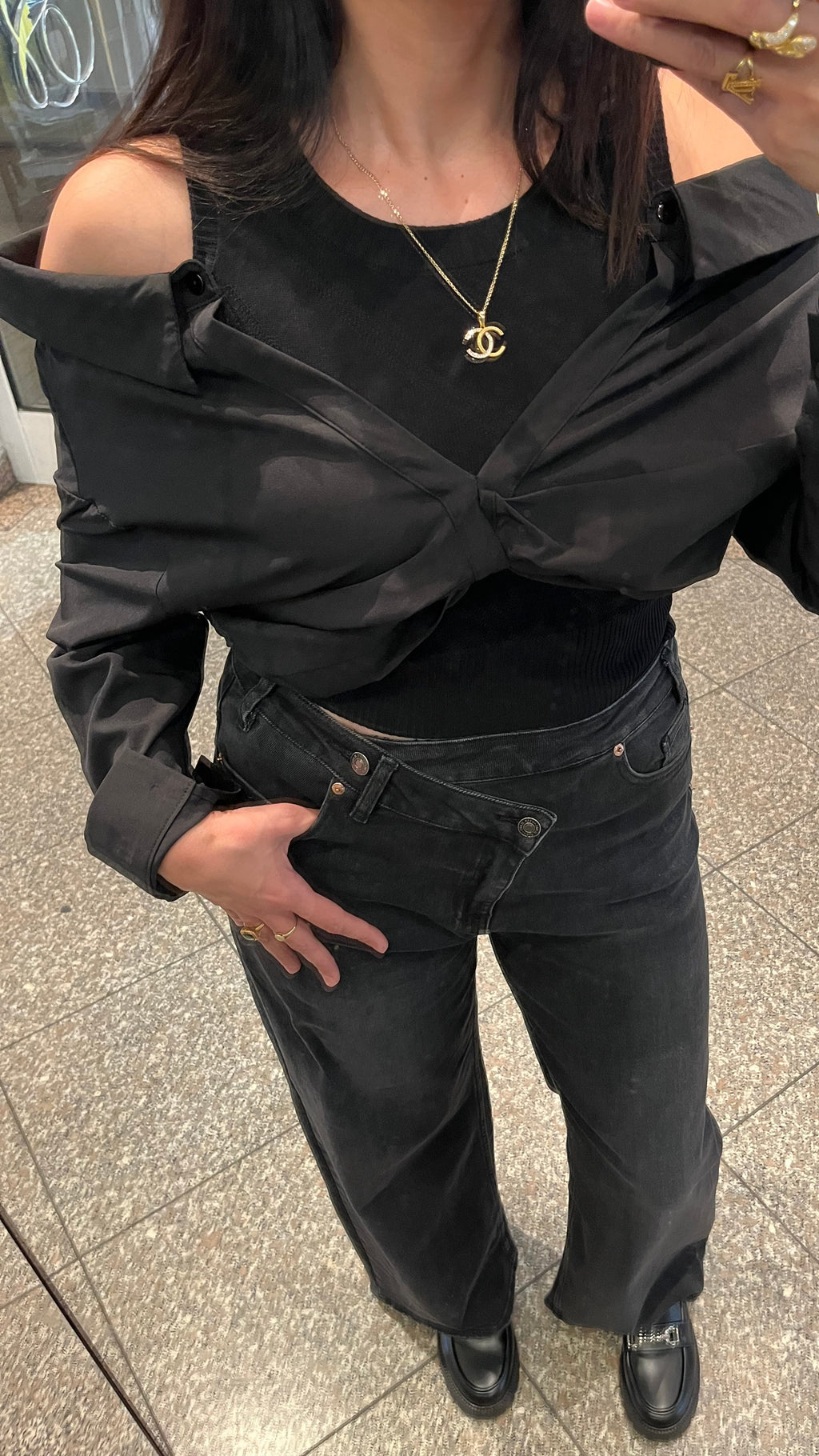 CUTOUT blouse top
