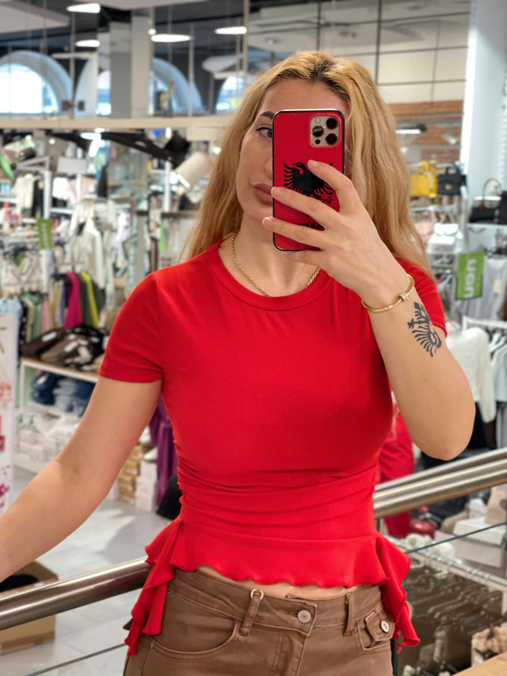 Shirt Zeinab mit Rüschchen