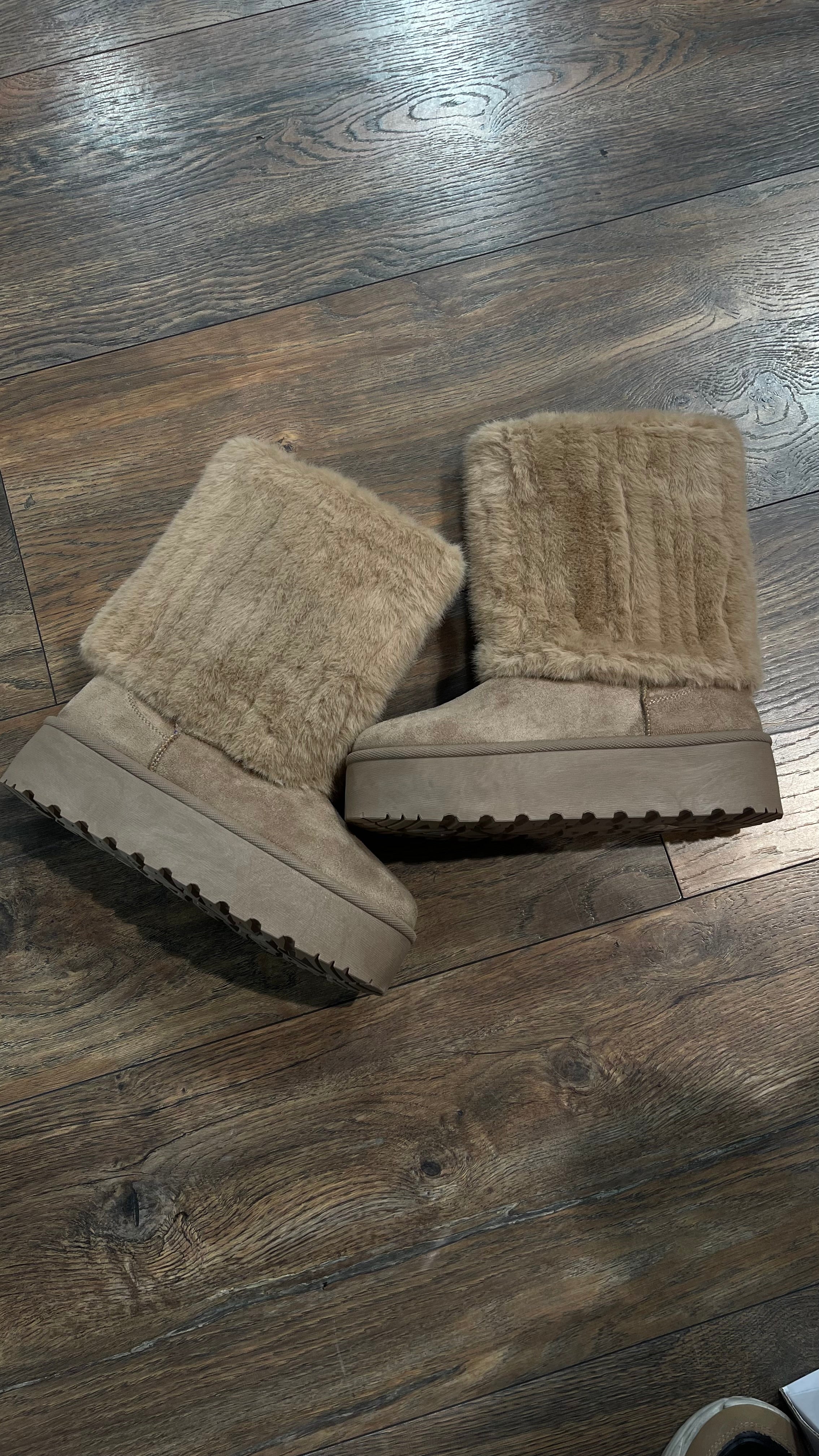 KUSCHELIGE FELL BOOTS