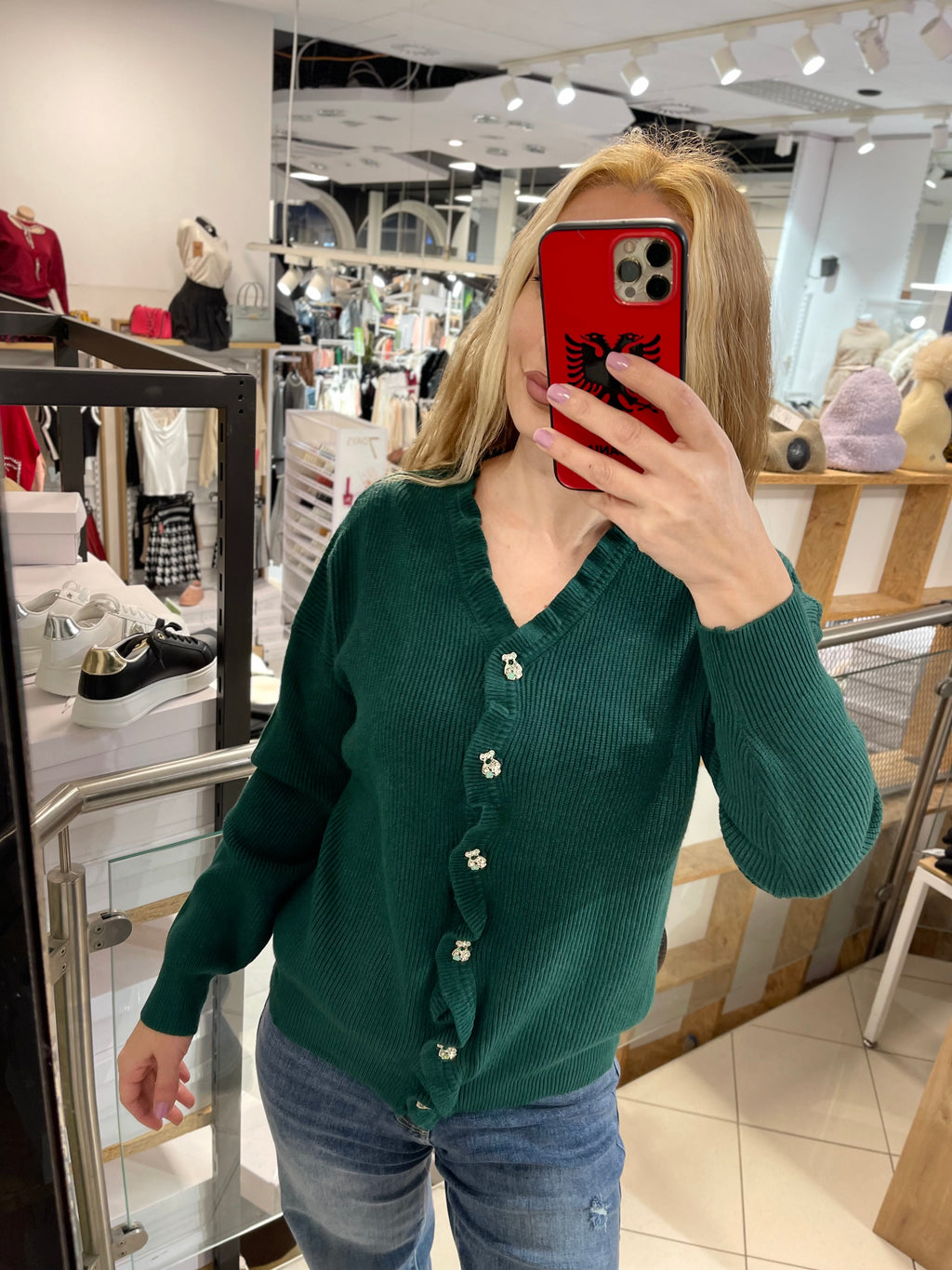 TEDDY KNOPF STRICKJACKE