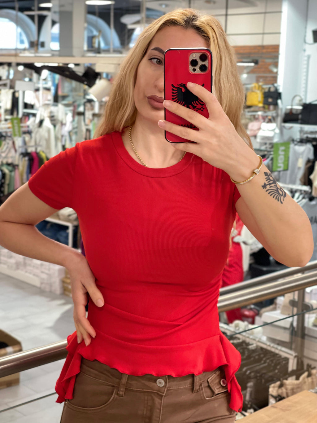 Shirt Zeinab mit Rüschchen