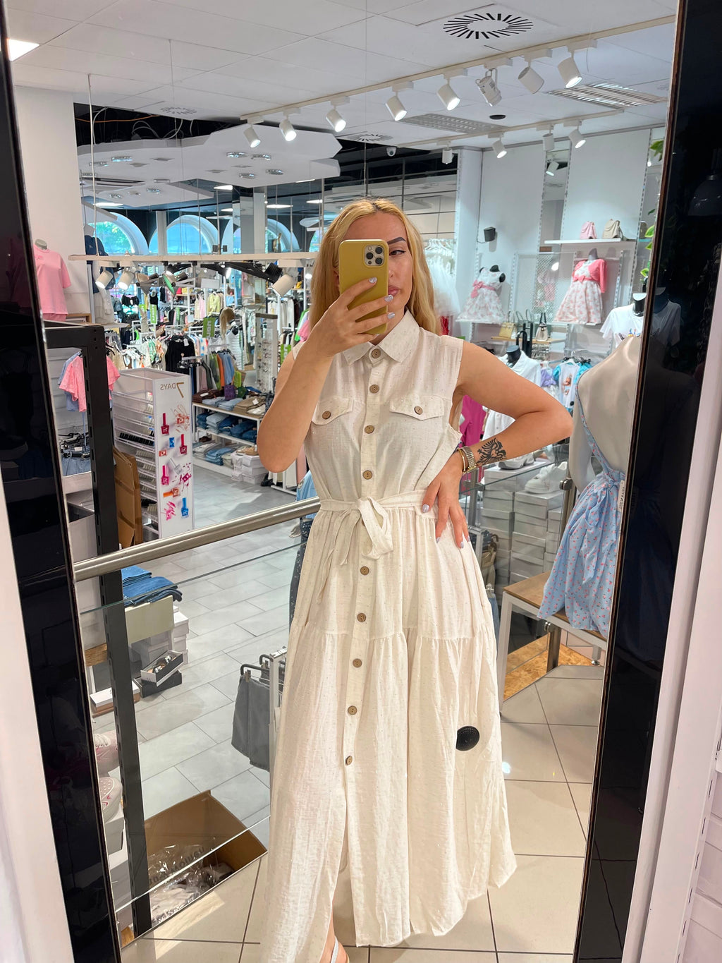 Kleid mit Strass