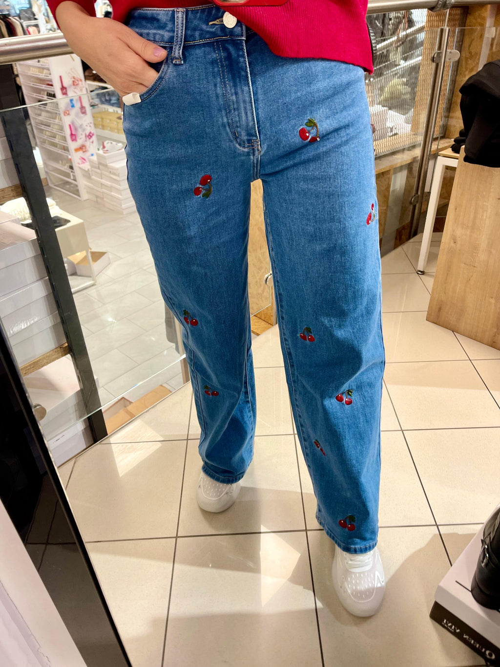 CHERRY JEANS