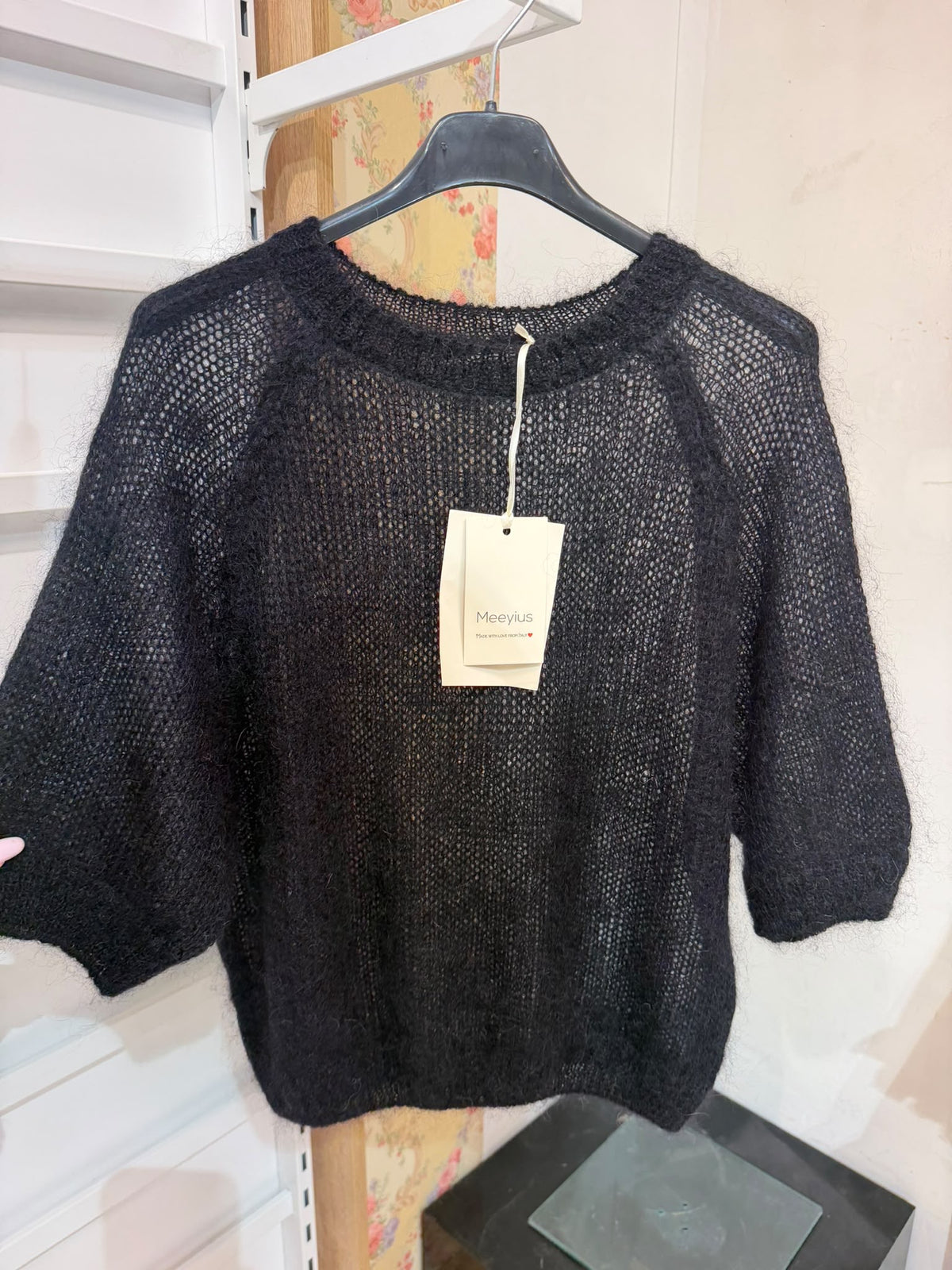 Kuschelige Mohair Pullover mit Puffärmeln – Made in Italy