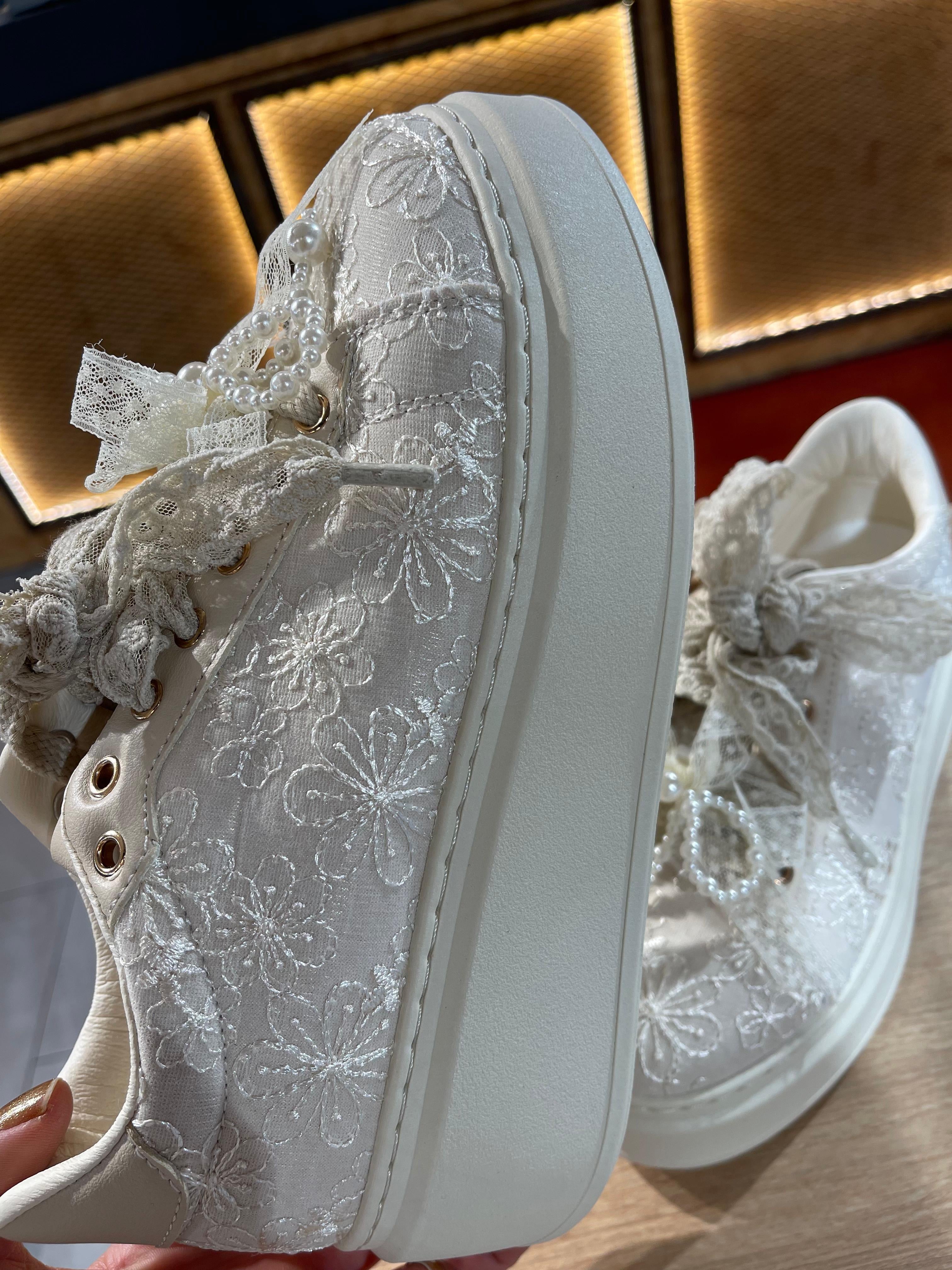 Sneaker Lojen