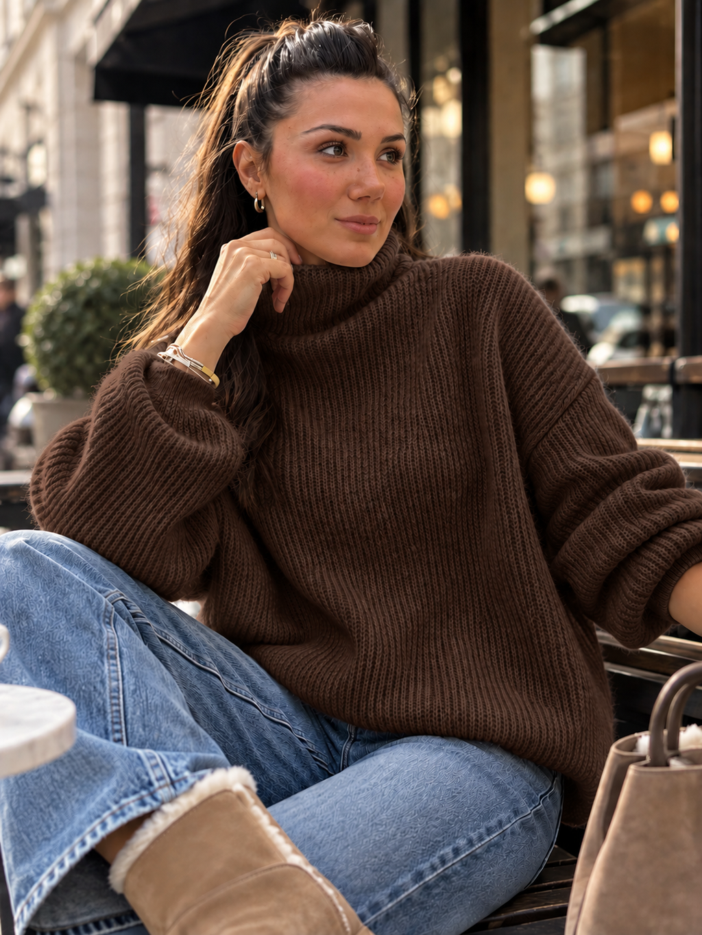 Oversize Strickpullover mit lockerem Stehkragen