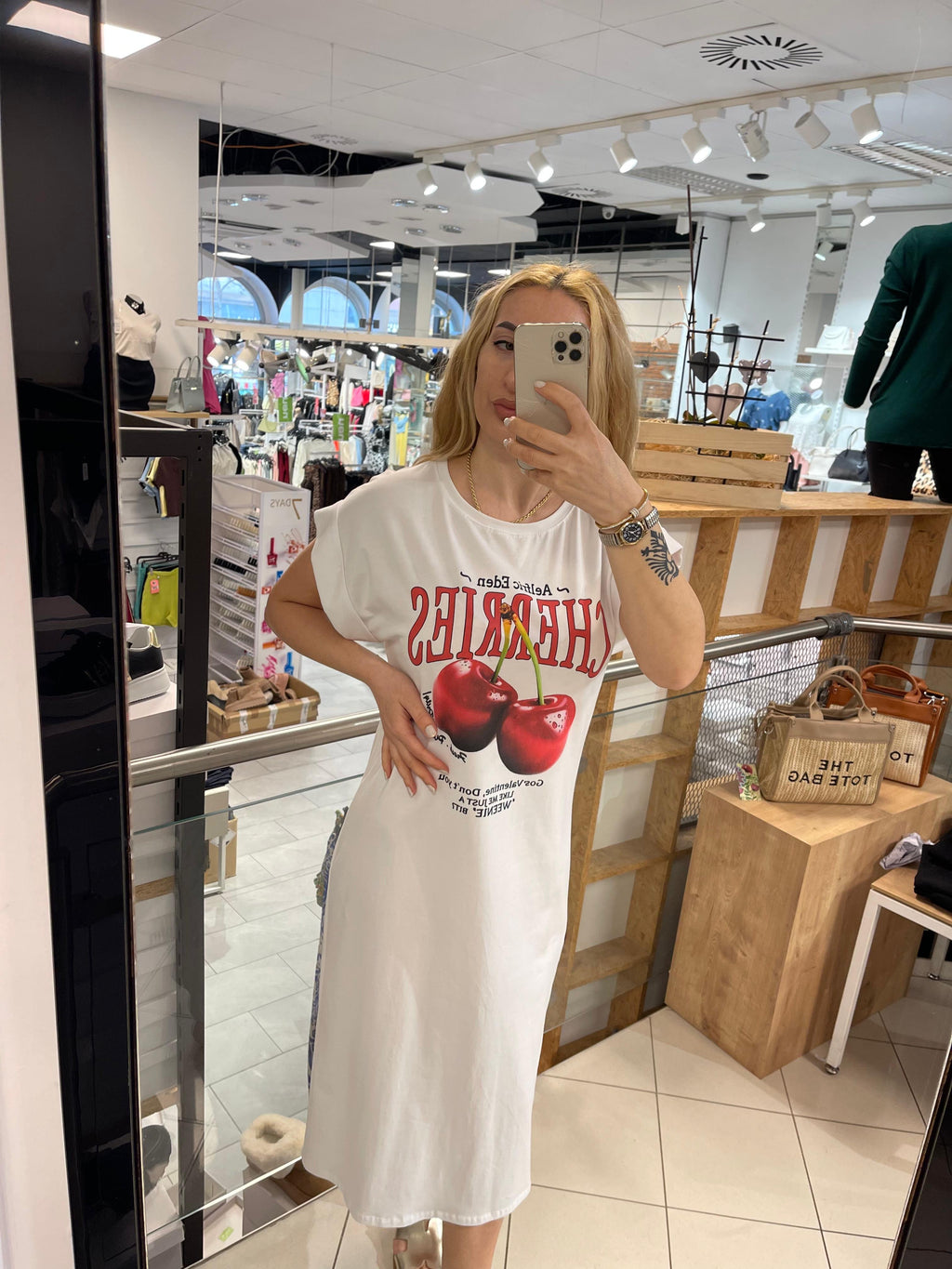 Cherry Kleid Summer Vibes