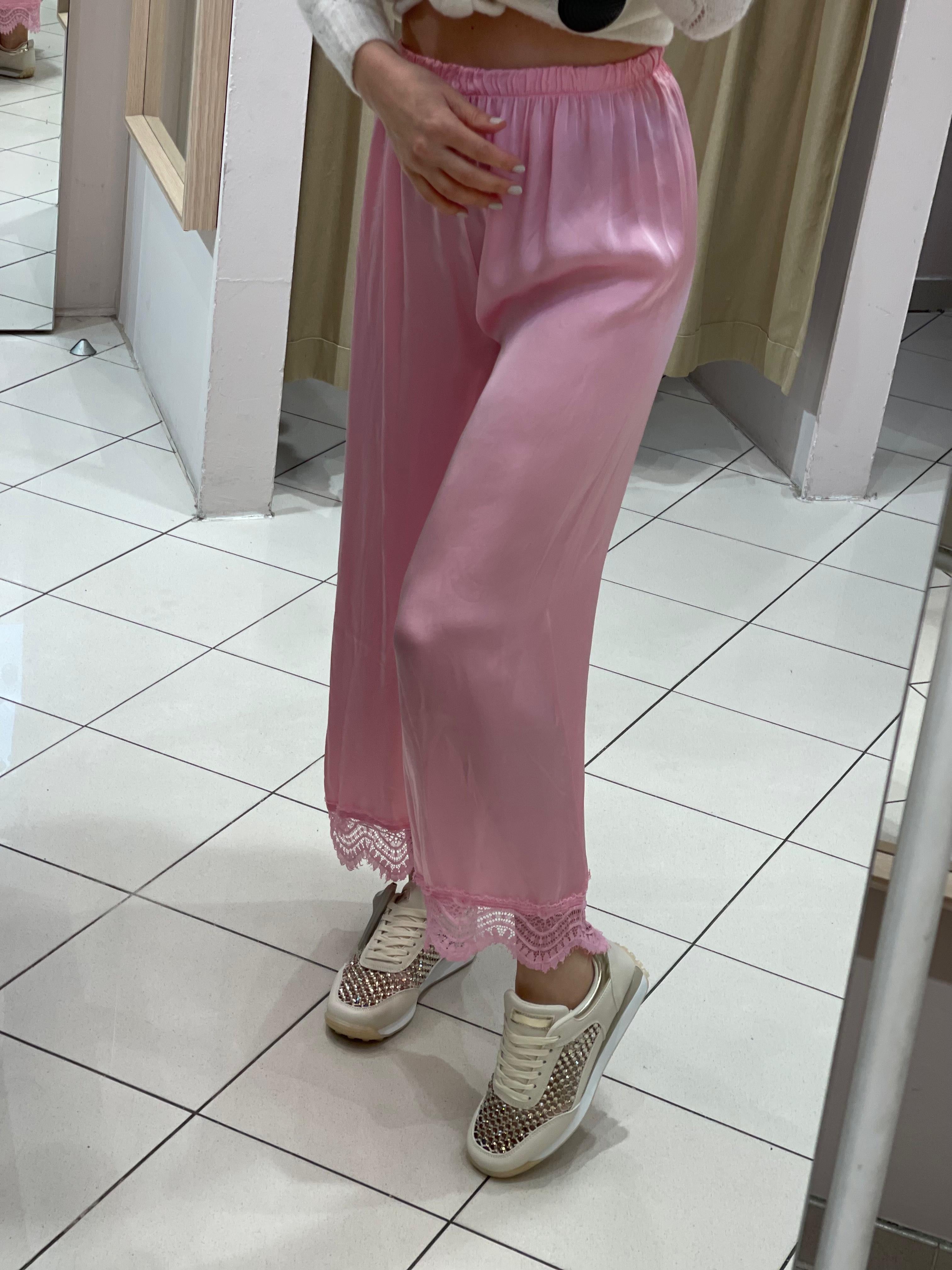 Pantalón de viscosa con encaje