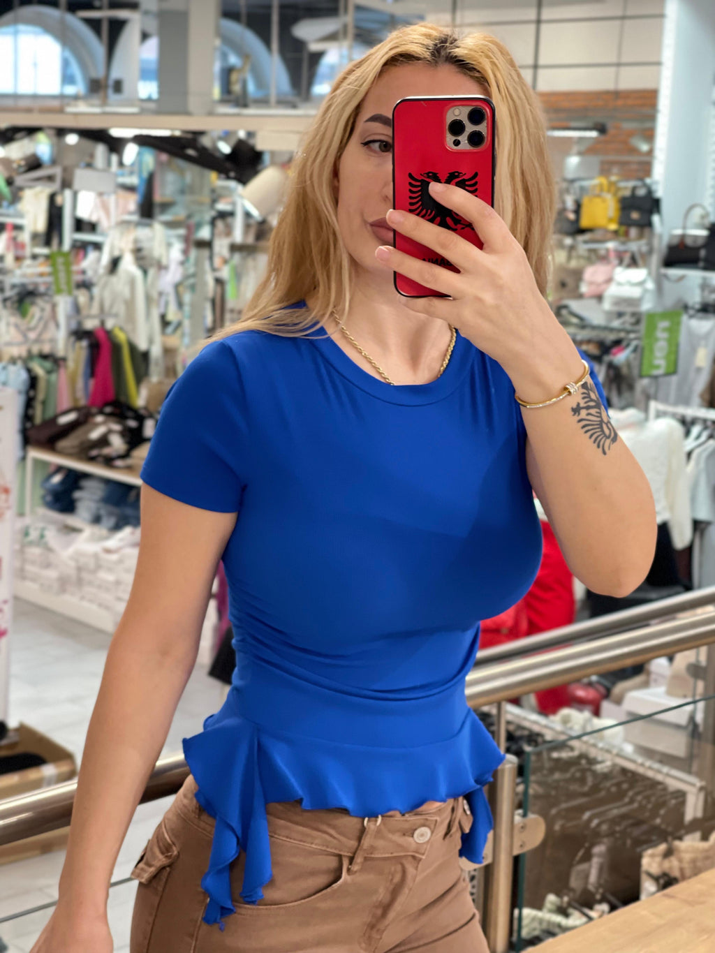 Shirt Zeinab mit Rüschchen