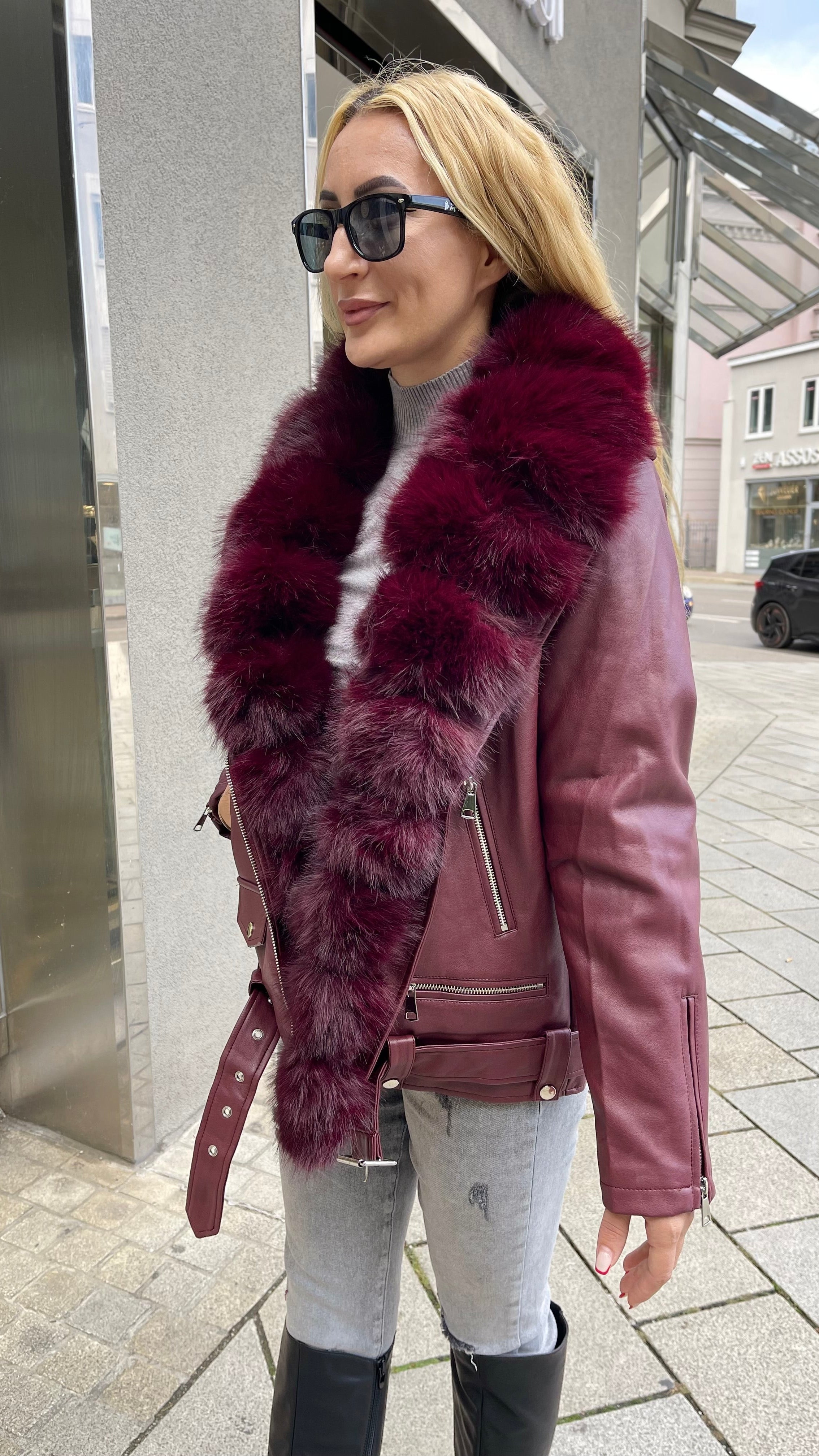 GEFÜTTERTE LEDERJACKE  MIT FELL Bordeaux
