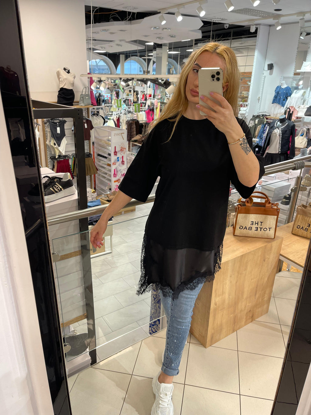 T-Shirt mit Spitze Anna