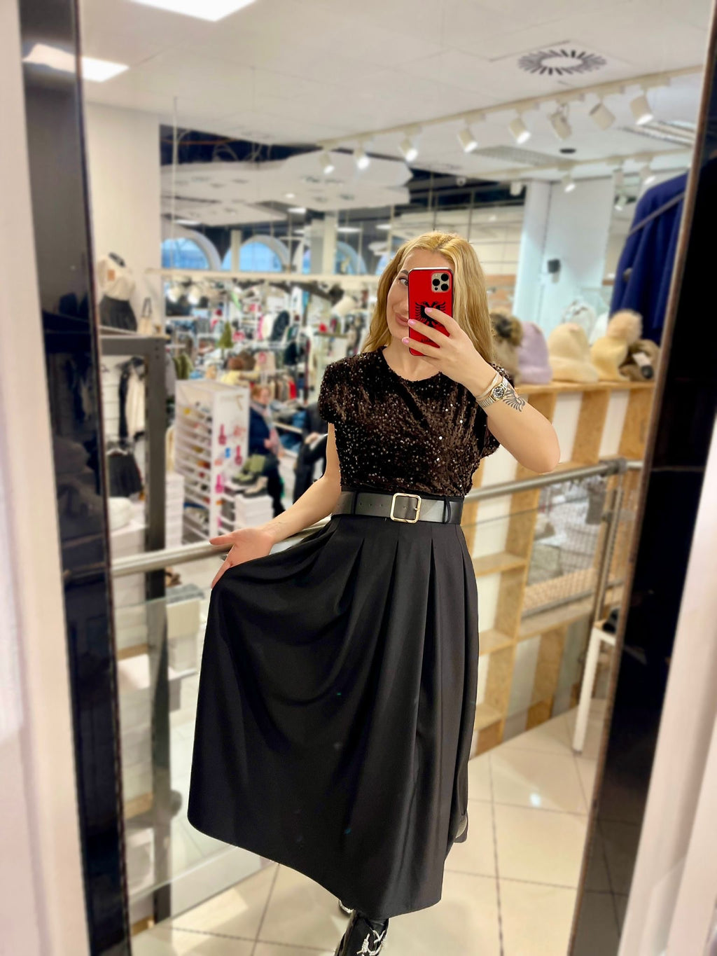 KLEID KELLY