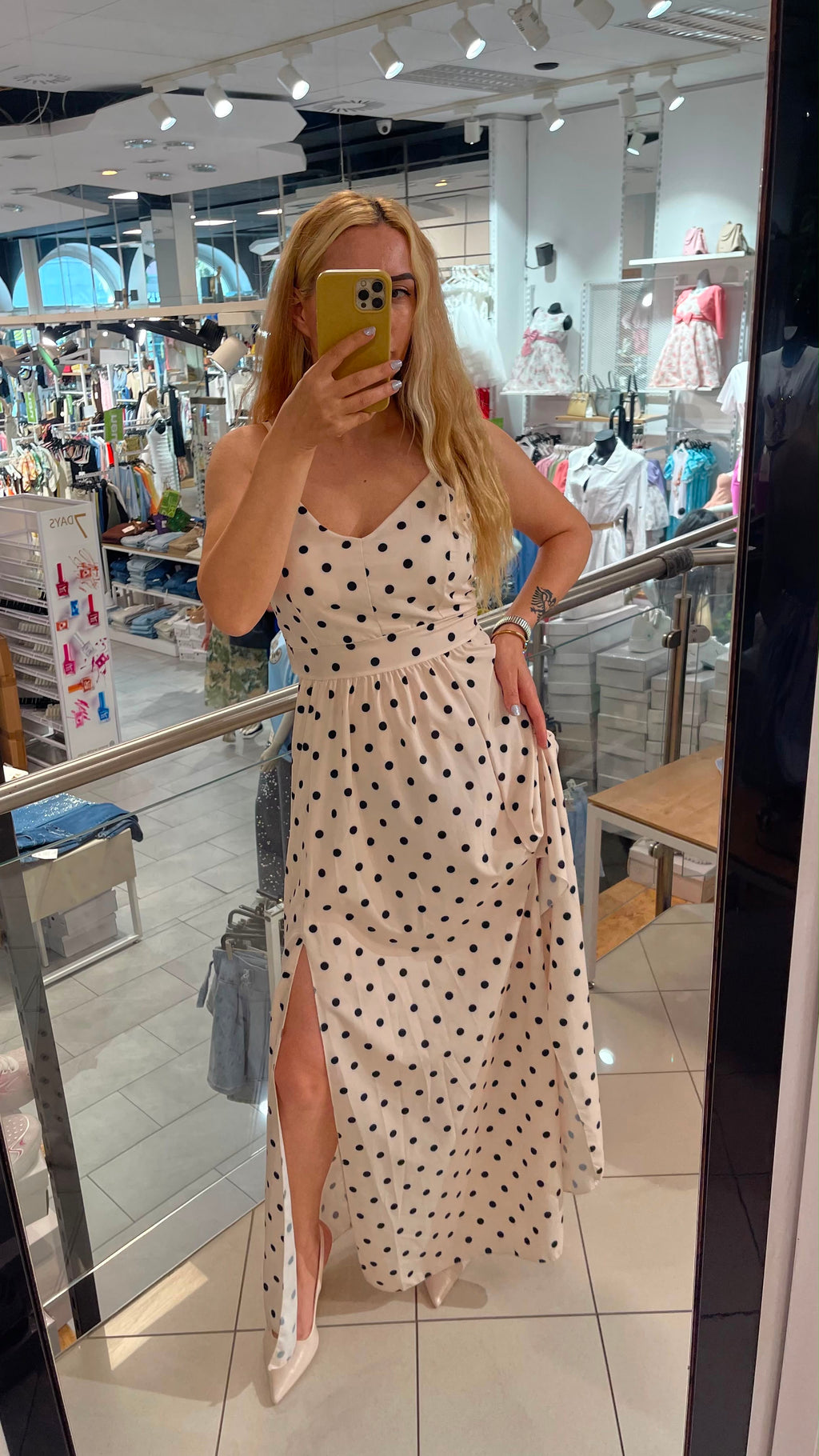 Cutout Kleid Viktoria