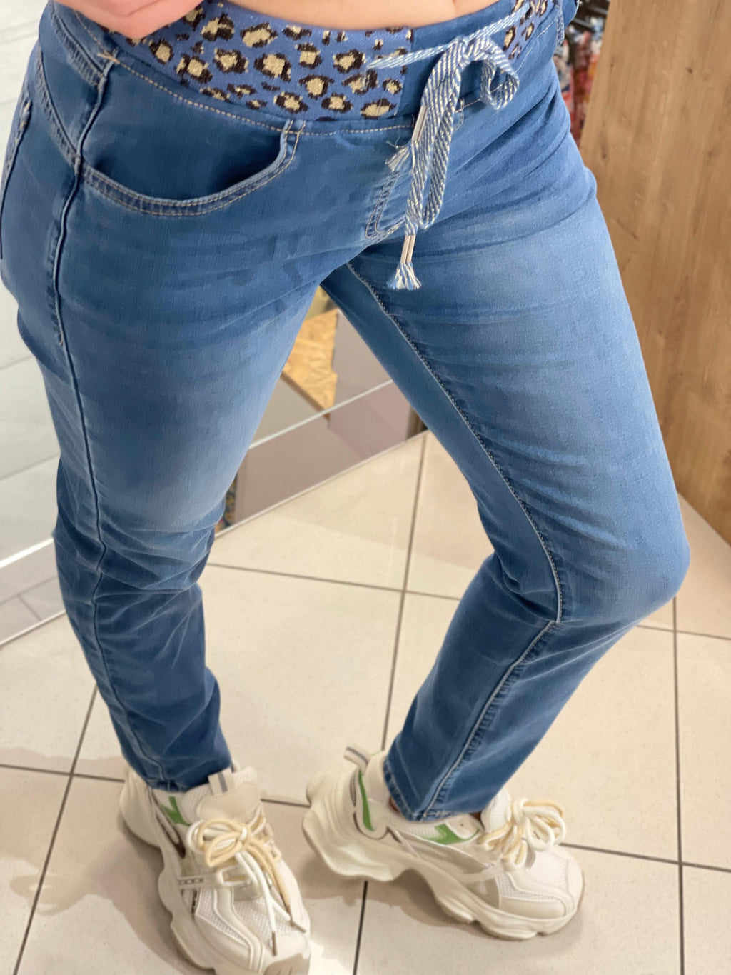 Joggjeans