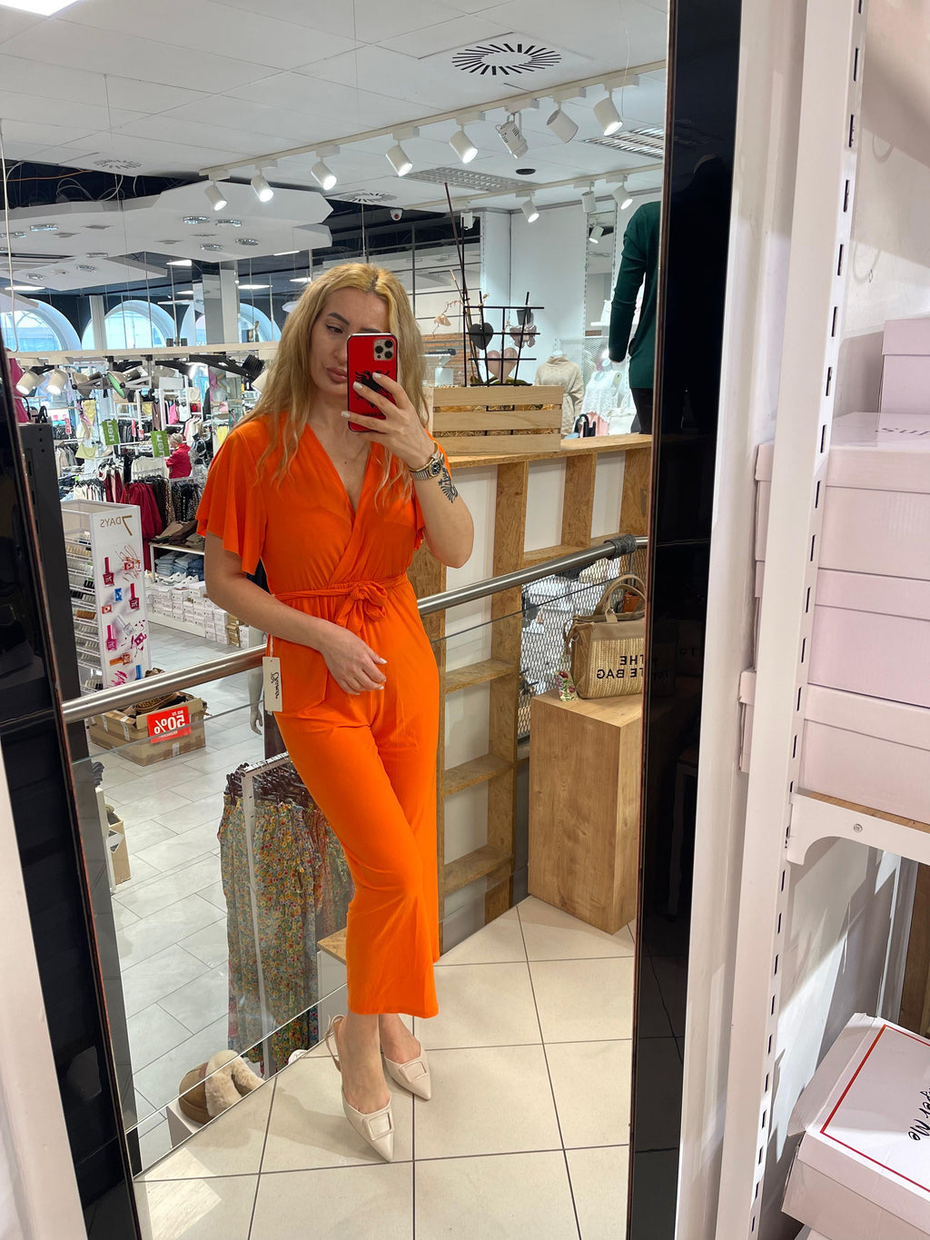 Overall Melina