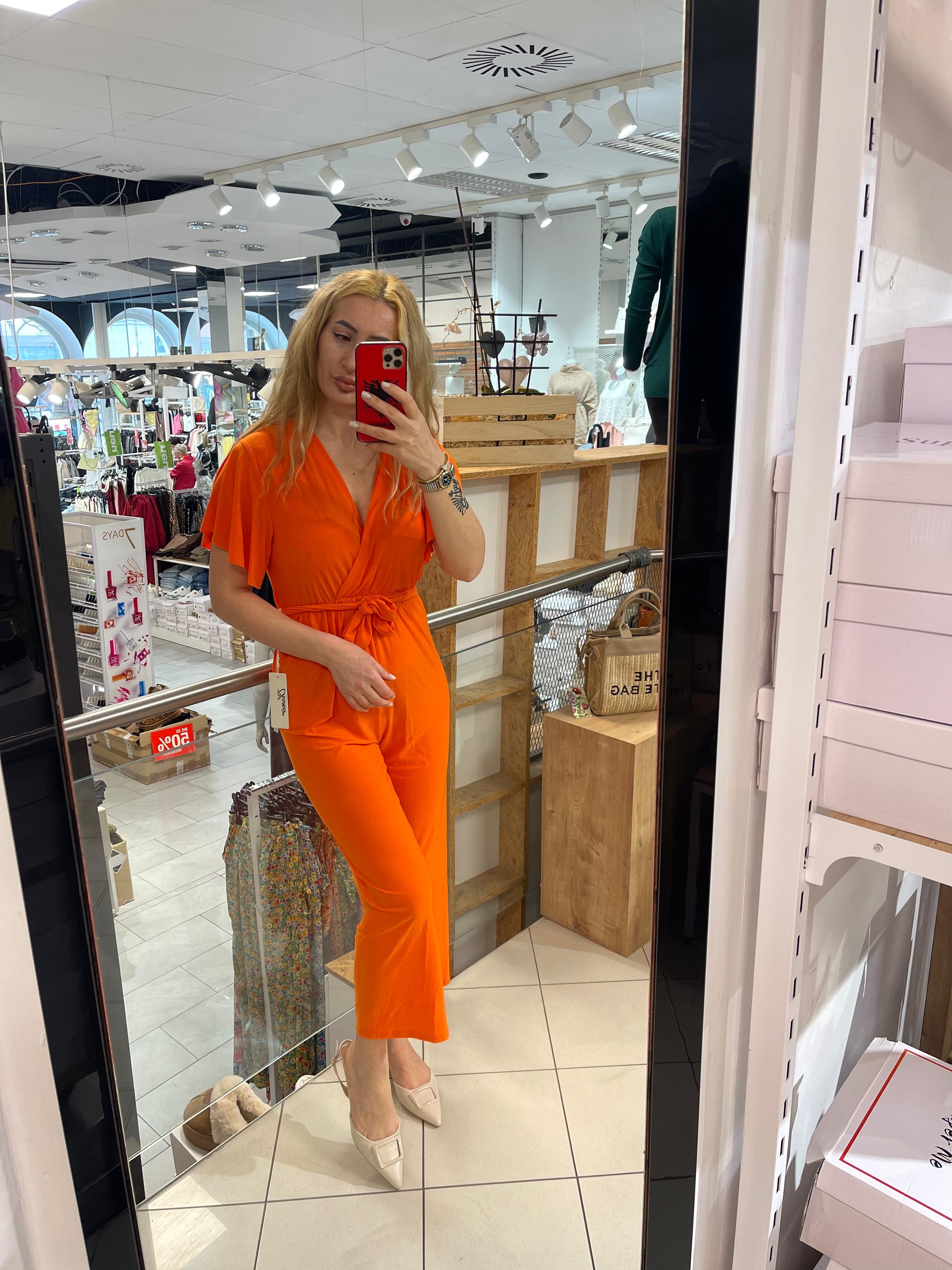 Overall Melina