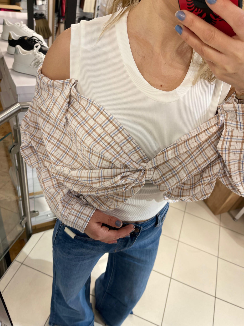 Bow-Front Off-Shoulder Linda