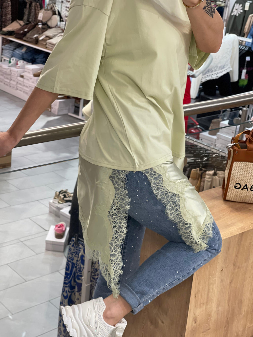 T-Shirt mit Spitze Anna