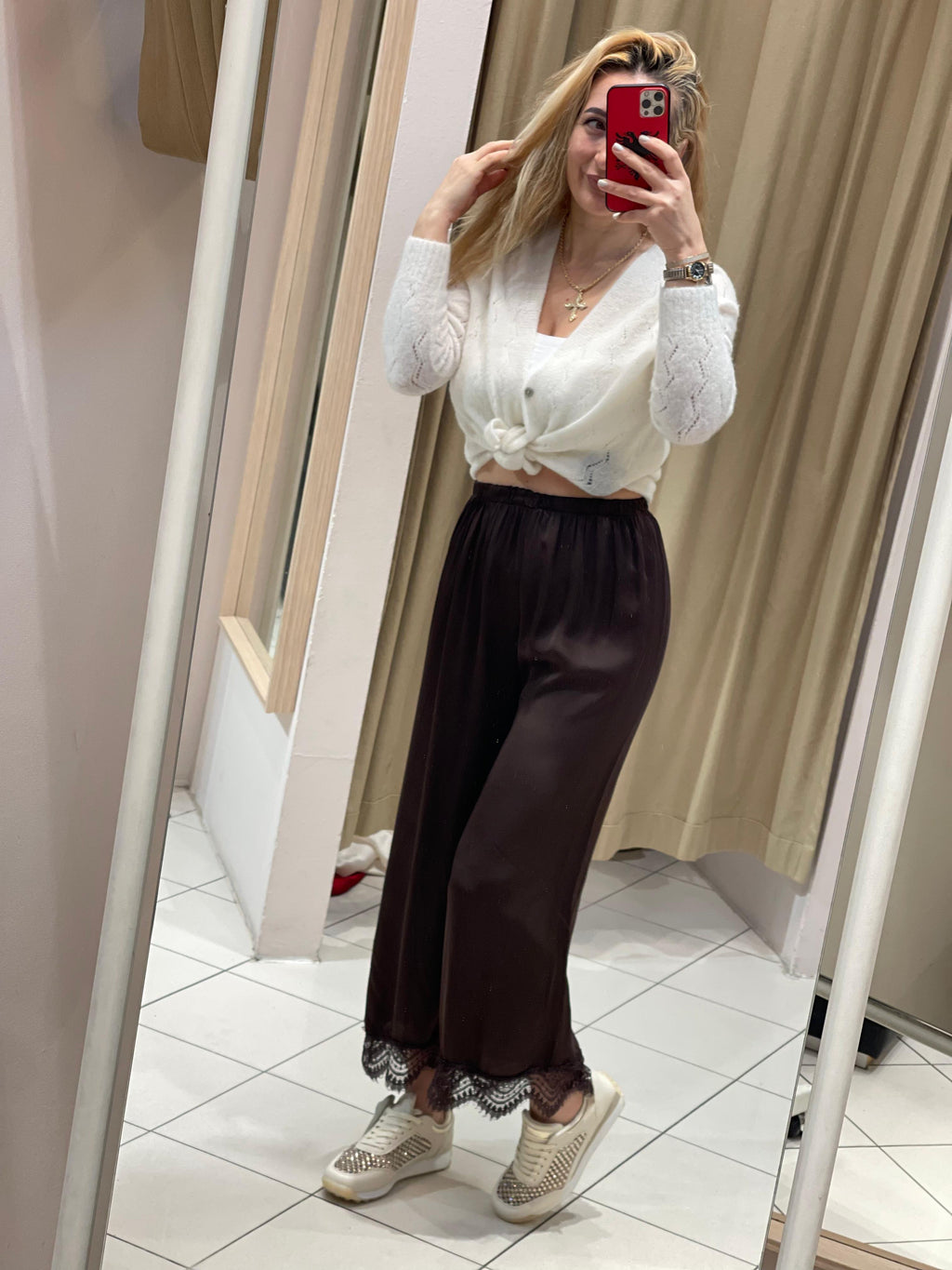 Viskose Hose mit Spitze