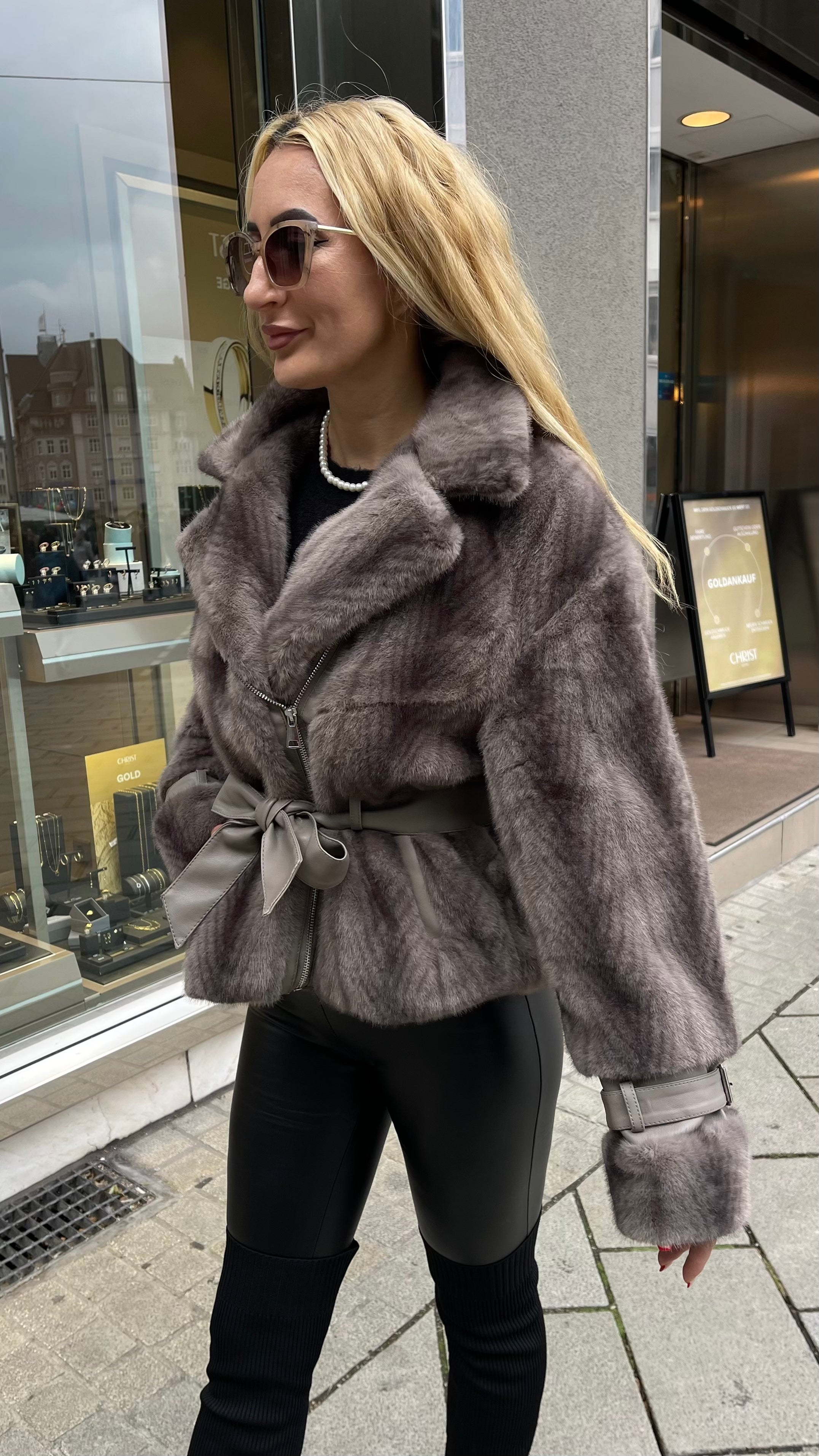 Fell Jacke