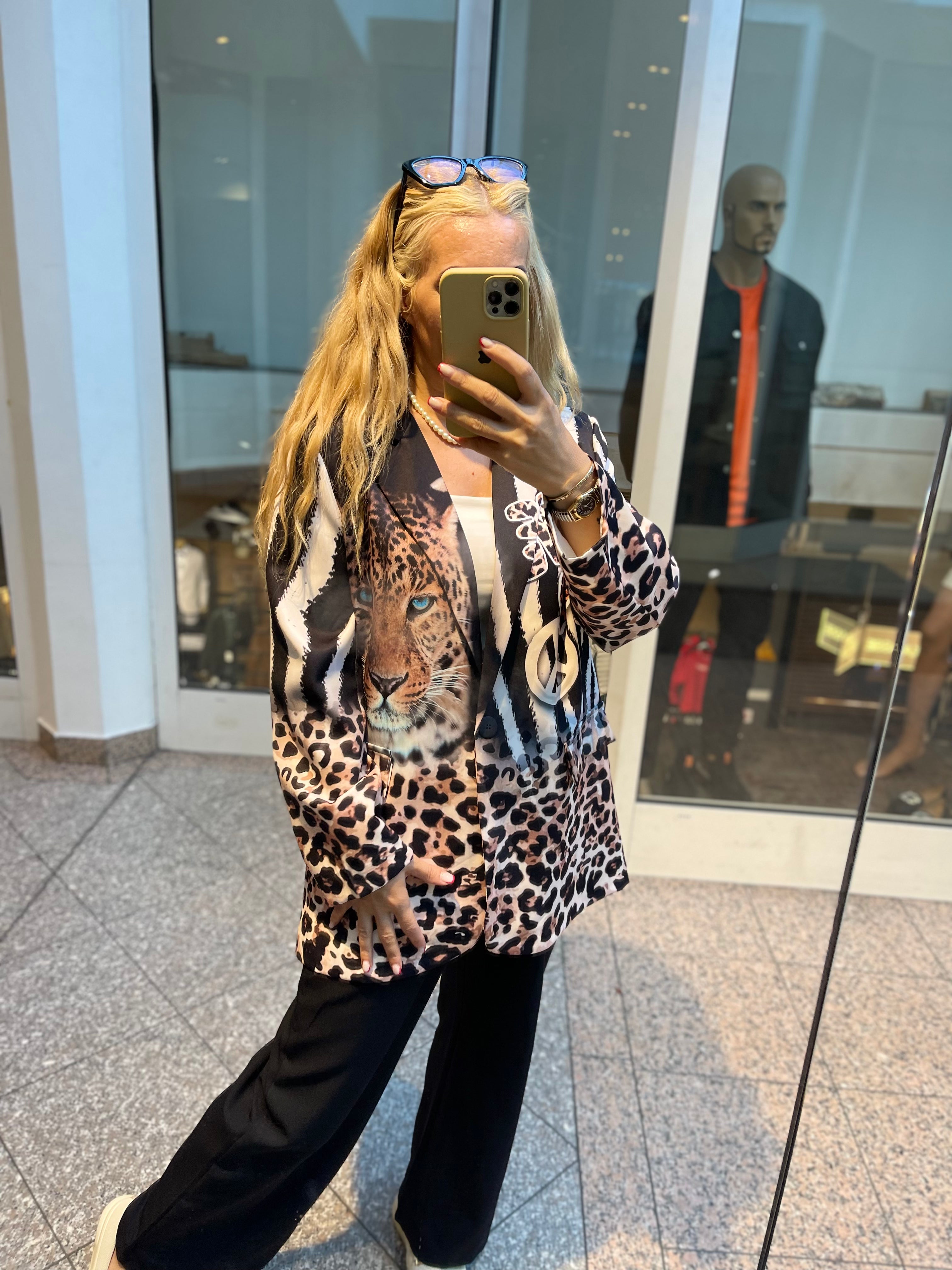 ANIMAL PRINT BLAZER – LEOPARD & ZEBRA DESIGN