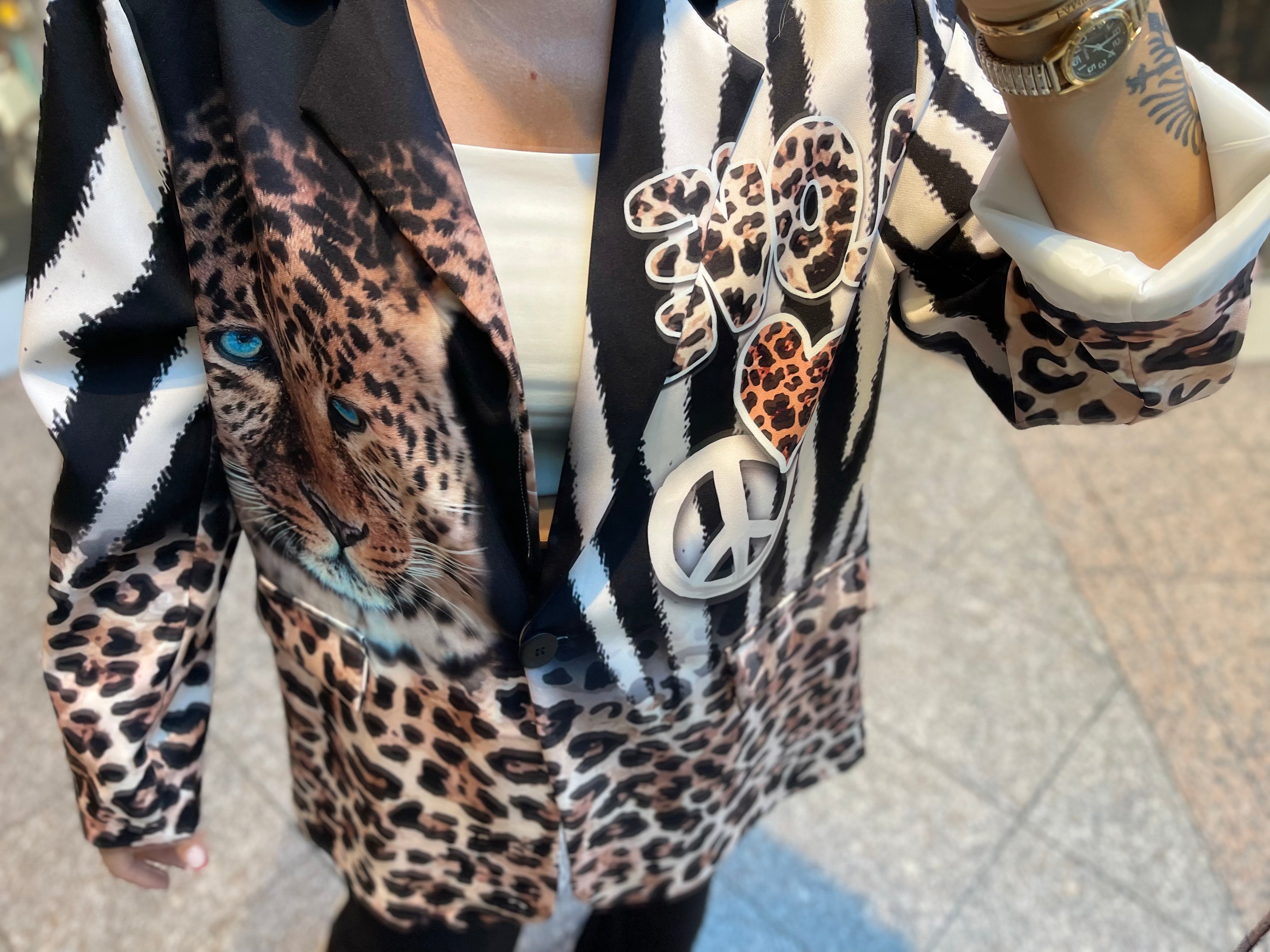 ANIMAL PRINT BLAZER – LEOPARD & ZEBRA DESIGN