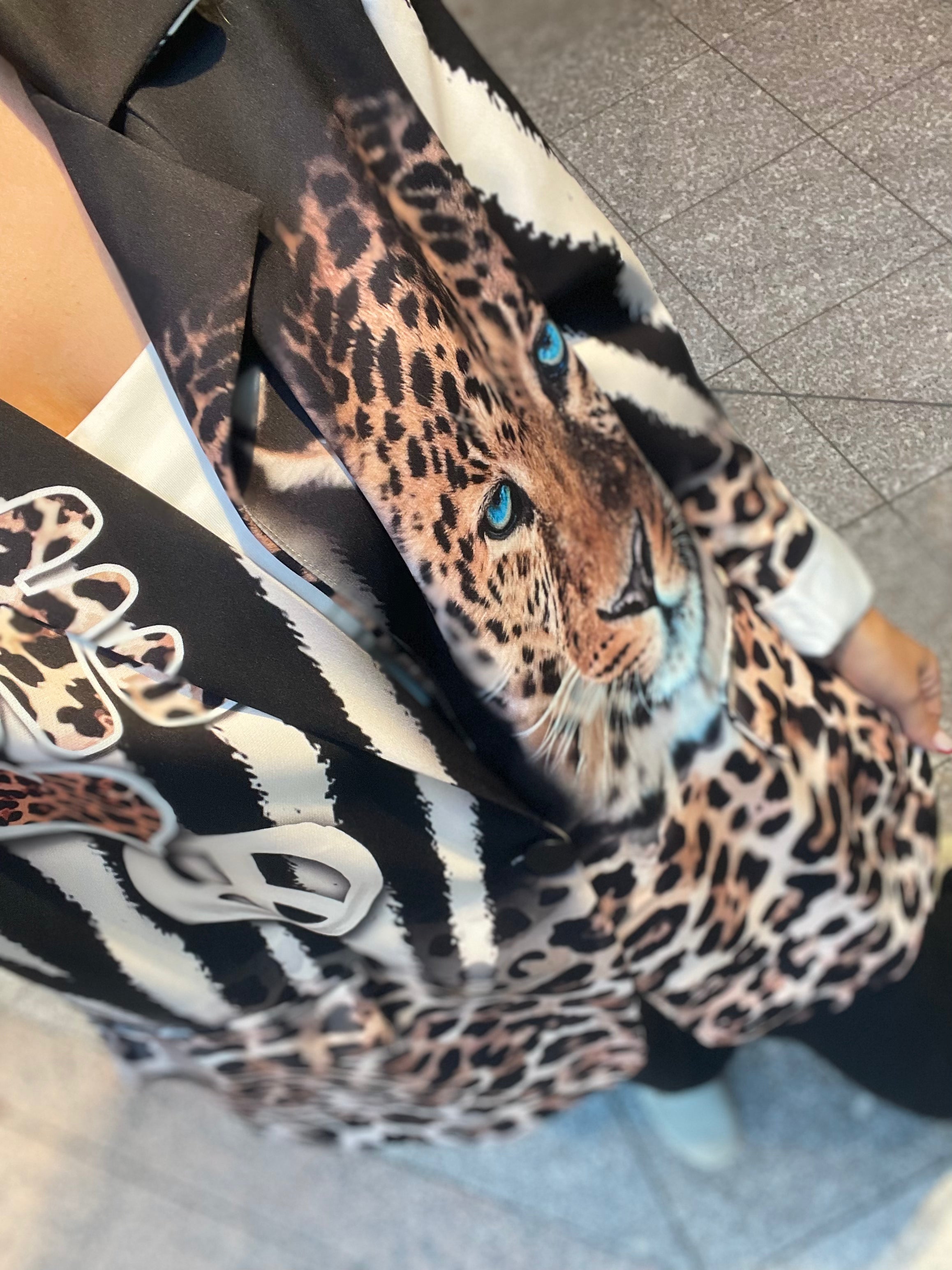 ANIMAL PRINT BLAZER – LEOPARD & ZEBRA DESIGN