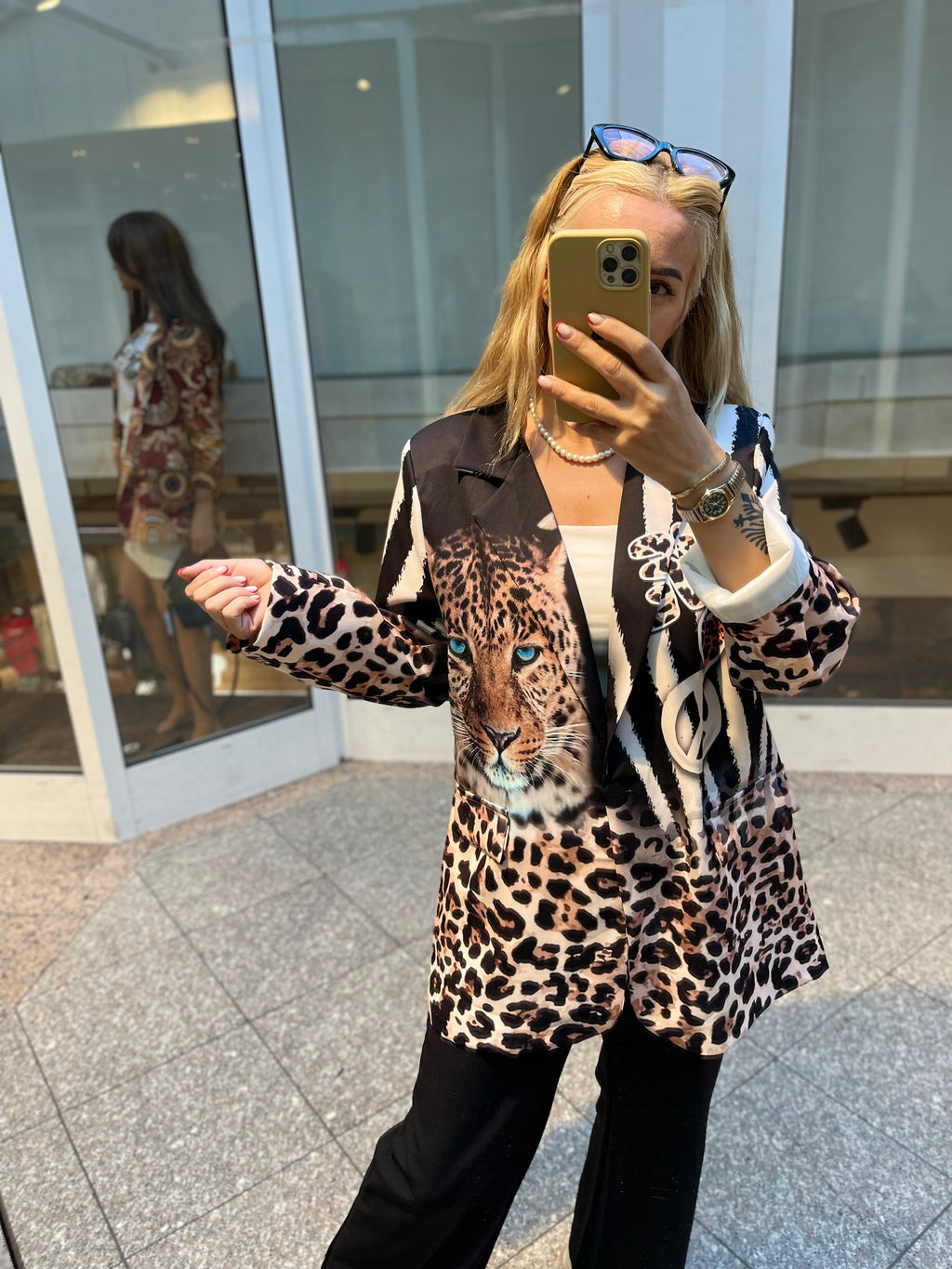 ANIMAL PRINT BLAZER – LEOPARD & ZEBRA DESIGN