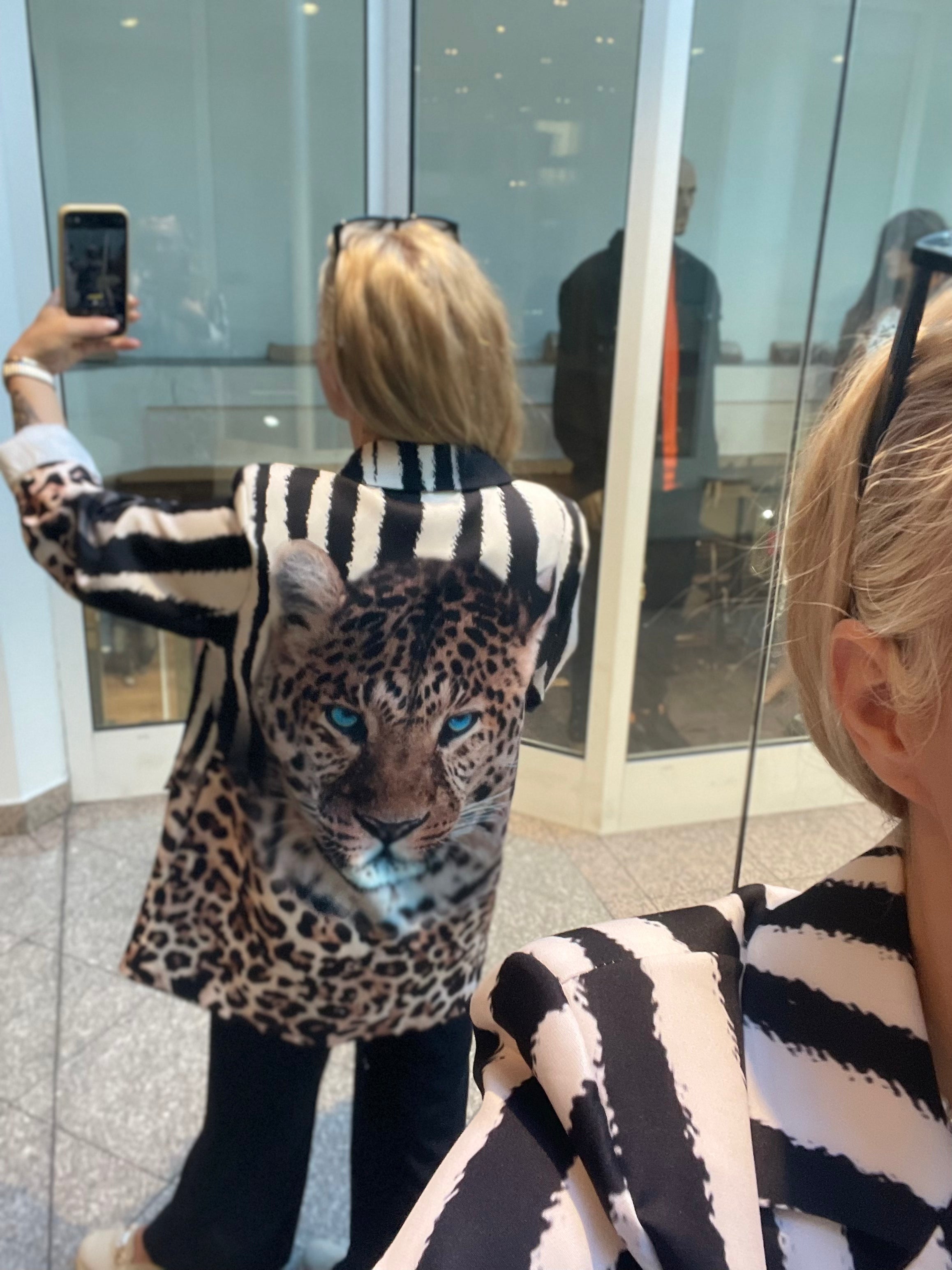 ANIMAL PRINT BLAZER – LEOPARD & ZEBRA DESIGN