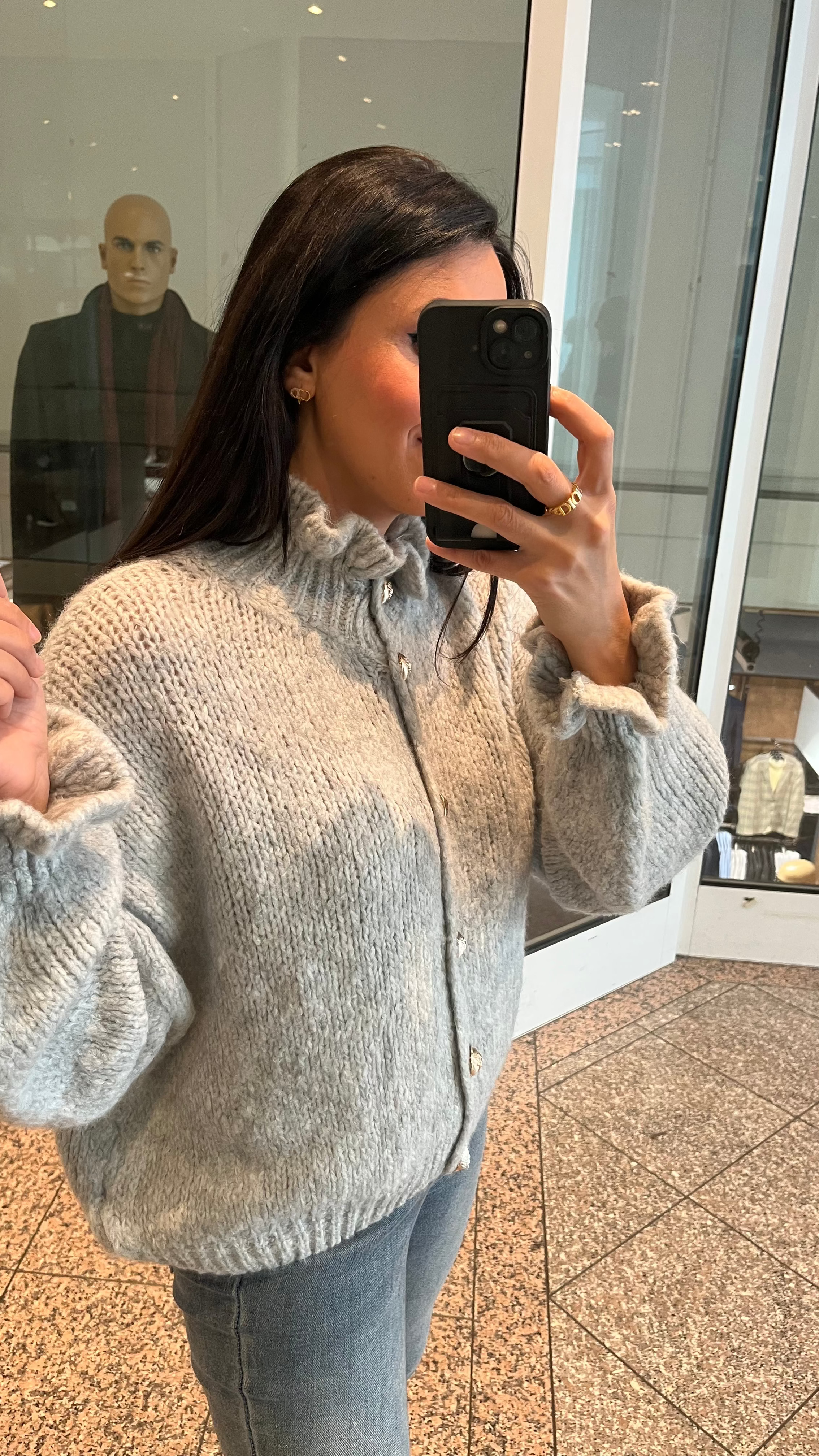 OVERSIZE-CARDIGAN MIT RÜSCHEN & DESIGN-KNÖPFEN GRAU