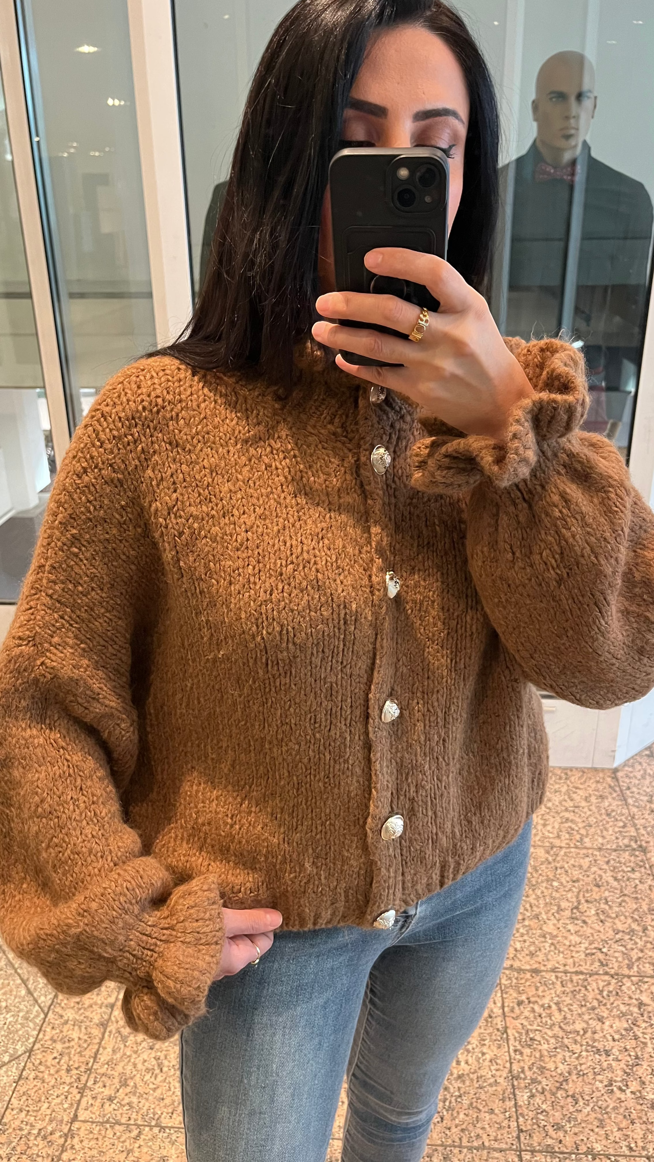 OVERSIZE-CARDIGAN MIT RÜSCHEN & DESIGN-KNÖPFEN BRAUN
