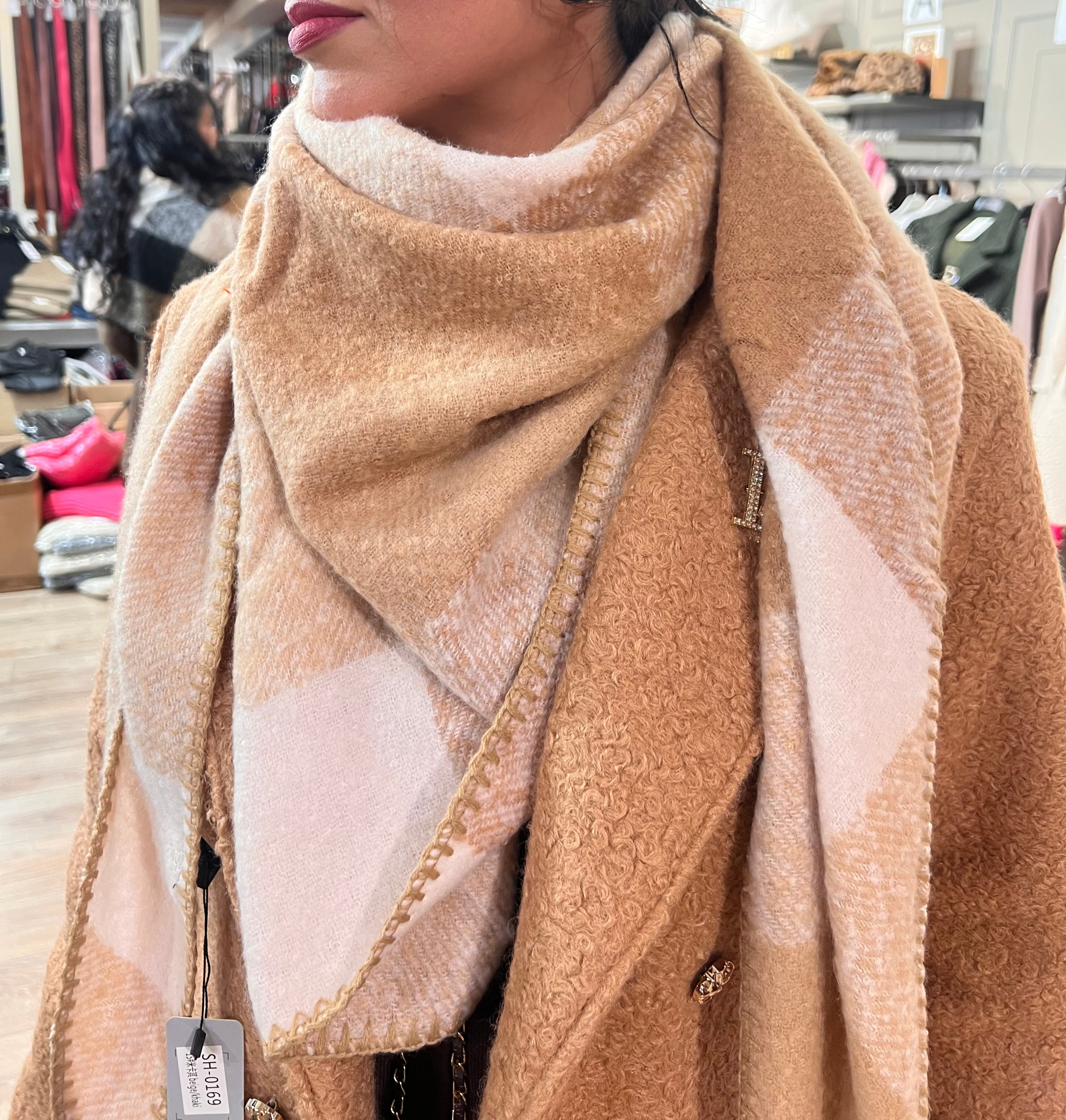 Kuscheliges Schal  SEVAN￼￼