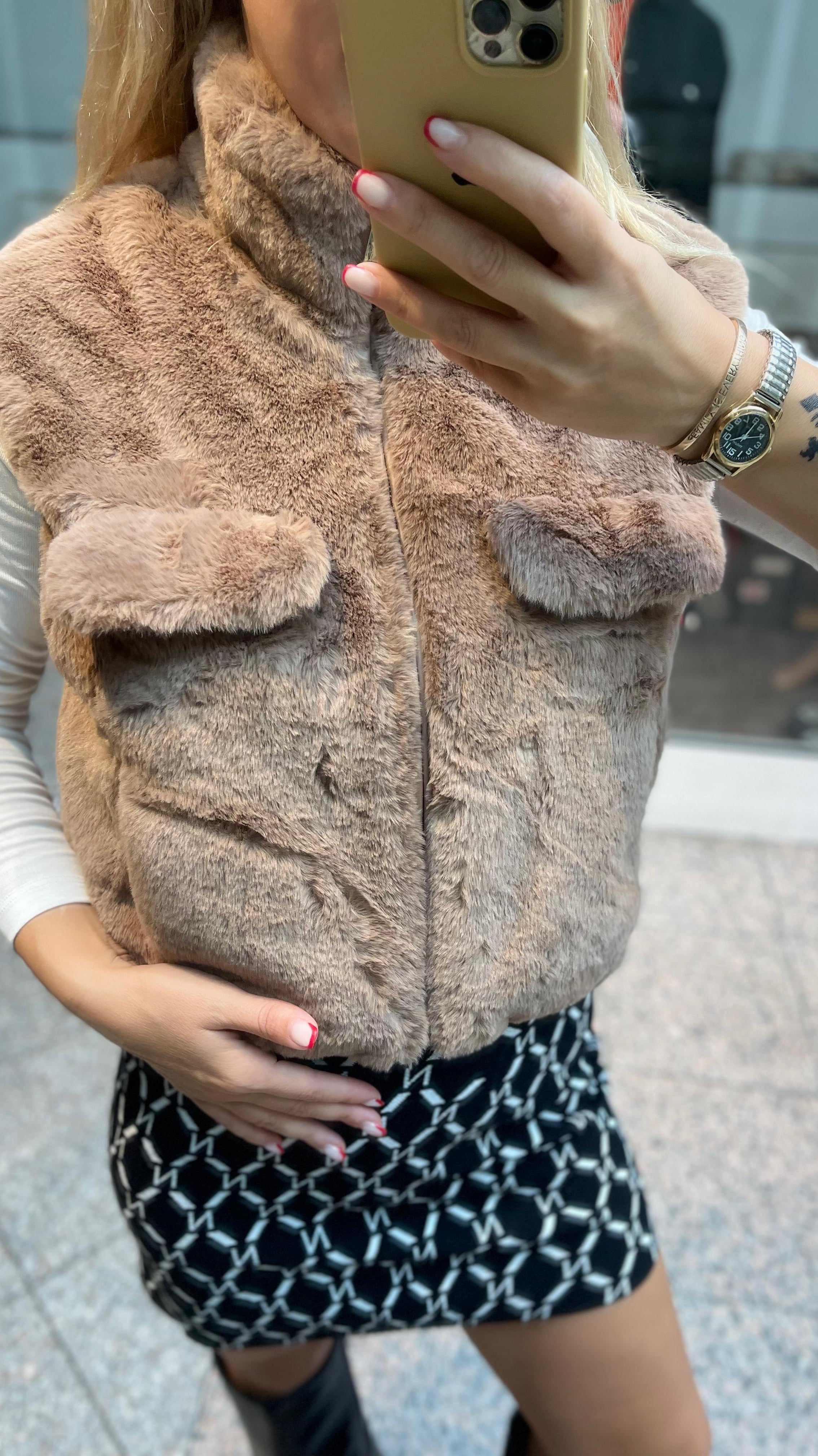 FELL WESTE IN TAUPE