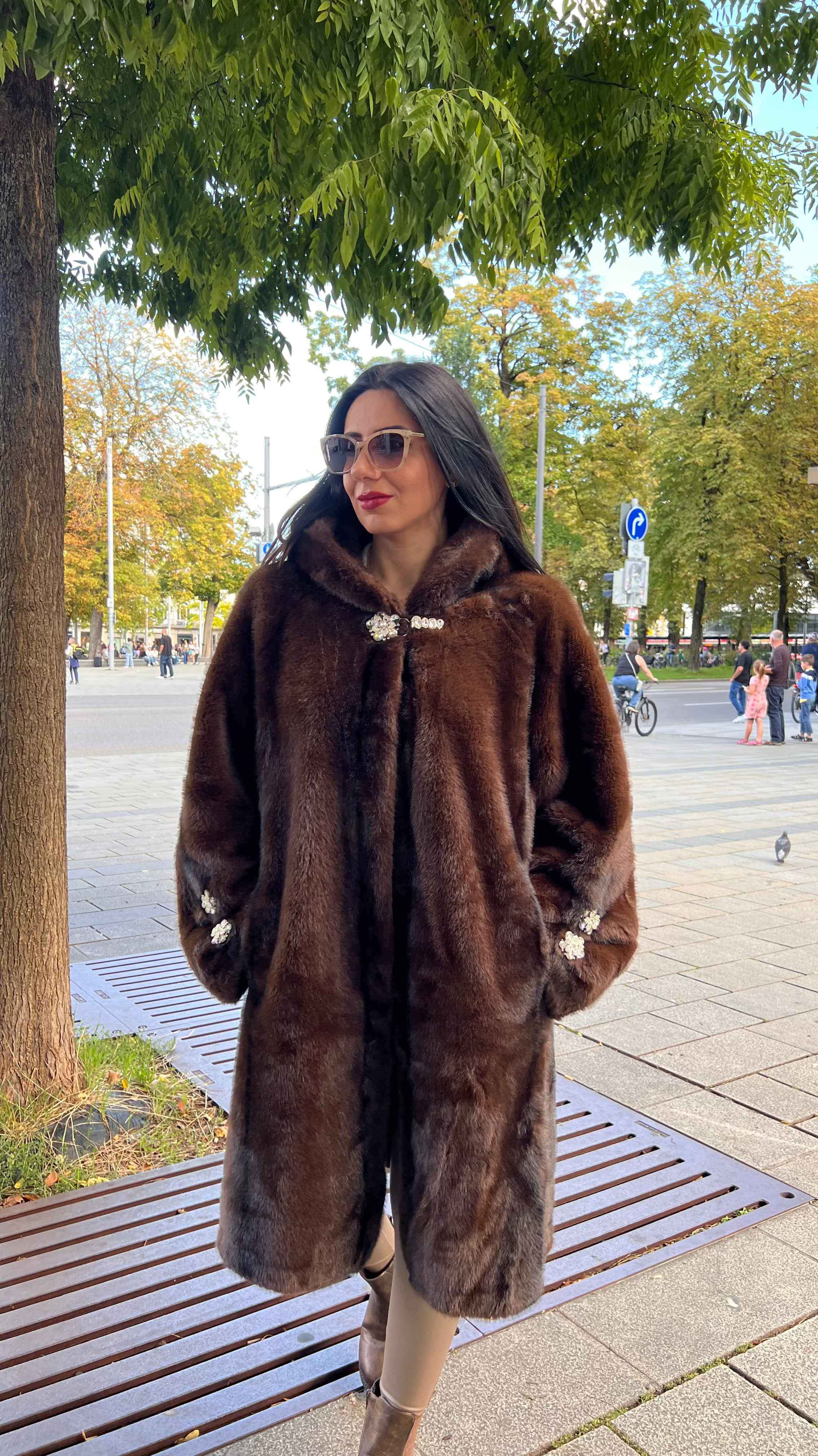 Luxuriöser Pelzmantel Winter Étoile
