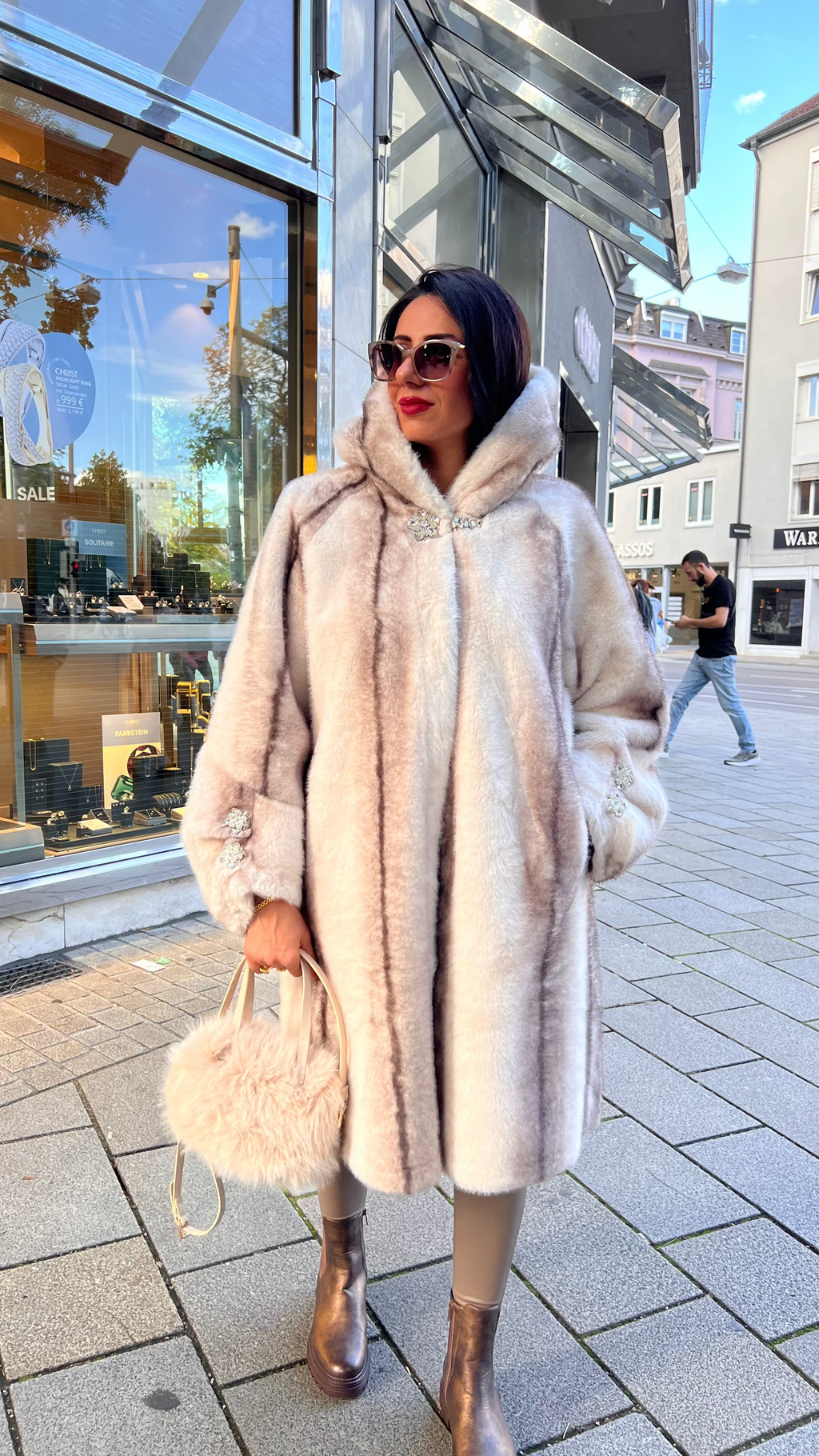 Luxuriöser Pelzmantel Winter Étoile