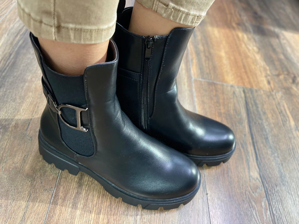 CLASSIC BOOTS SCHWARZ