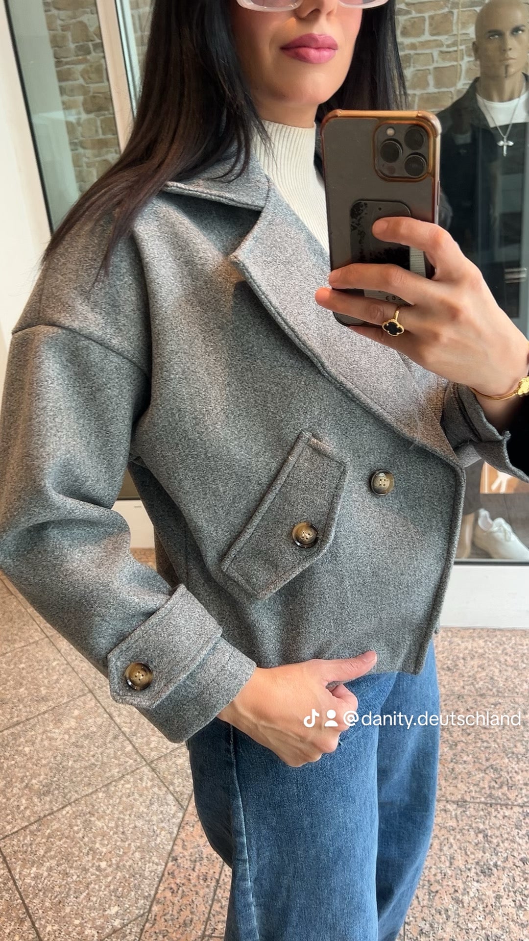 KURZE FILZ JACKE
