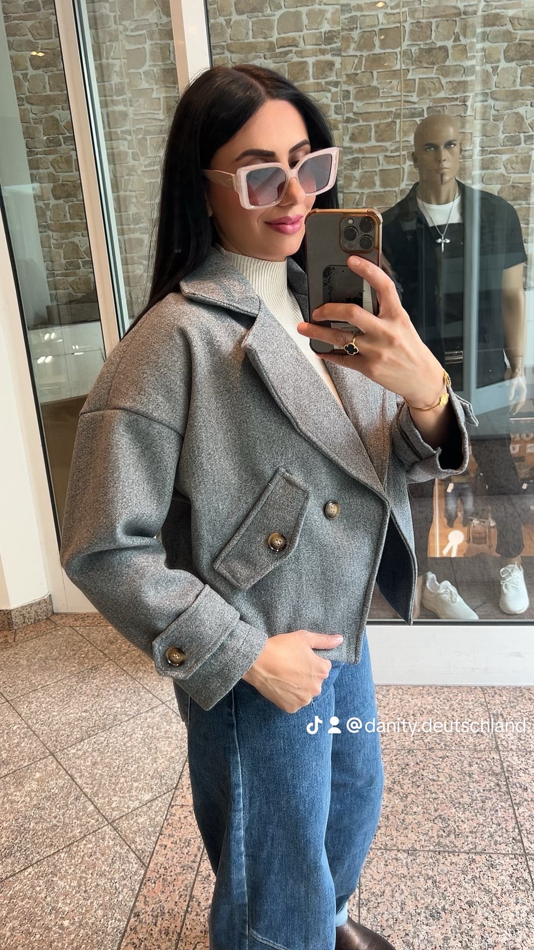 KURZE FILZ JACKE