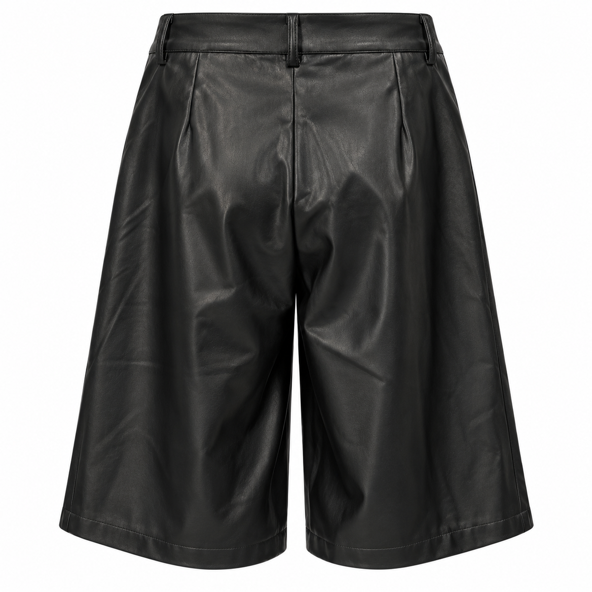 Bermuda Shorts in Lederoptik mit Bundfalten