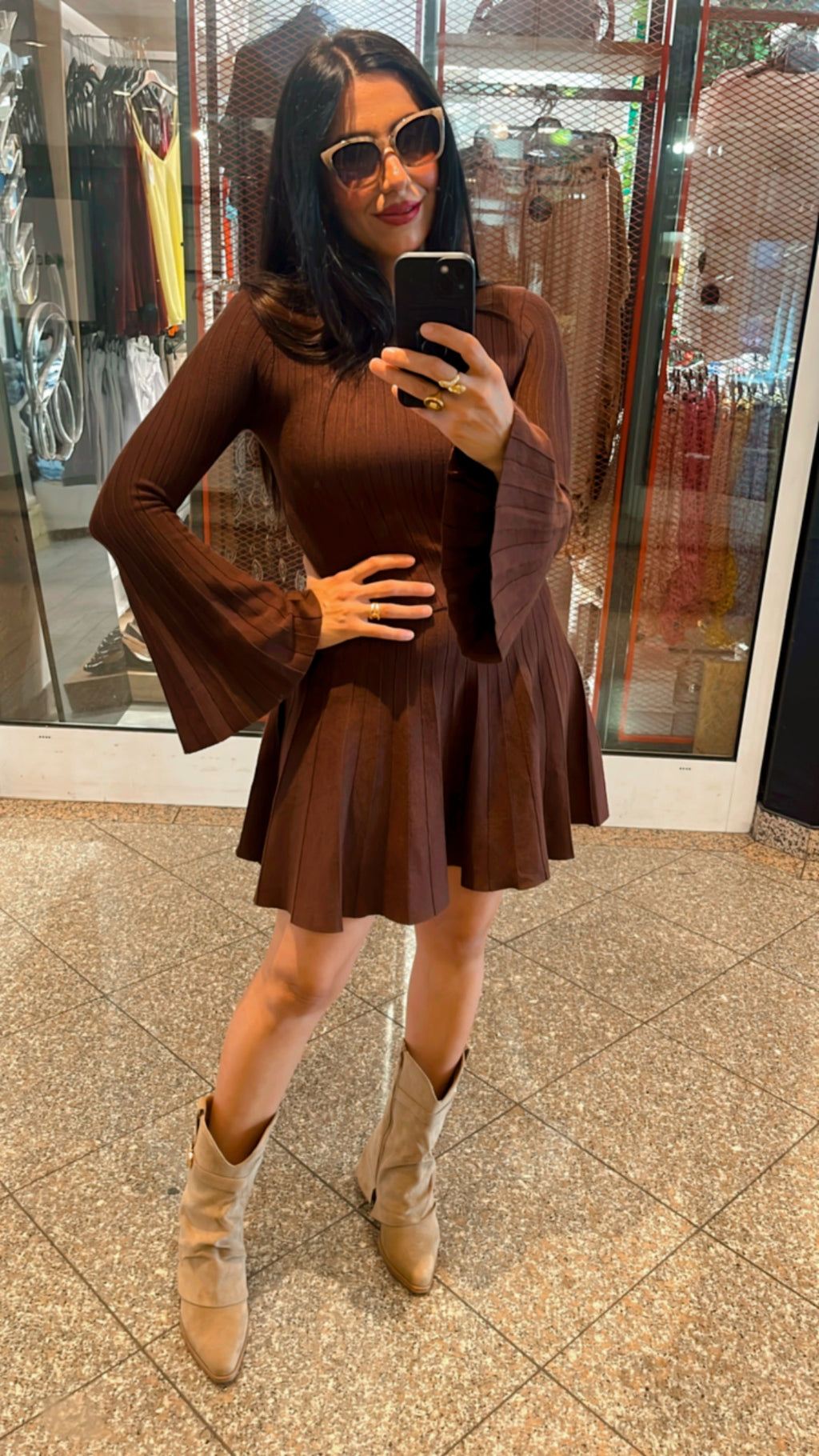 Elegant knitted two-piece with trumpet sleeves