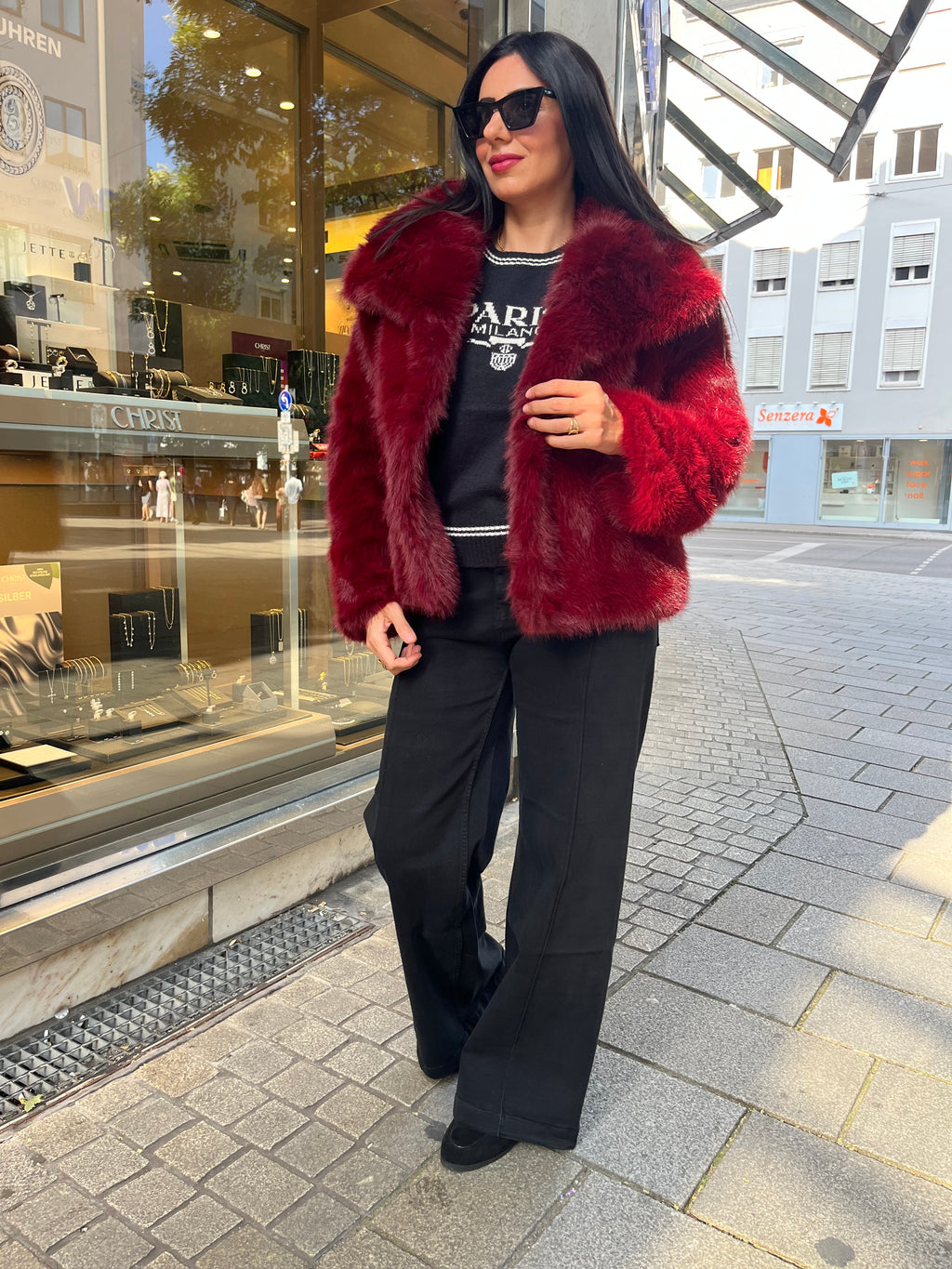 LUXURY FAUX FUR JACKET