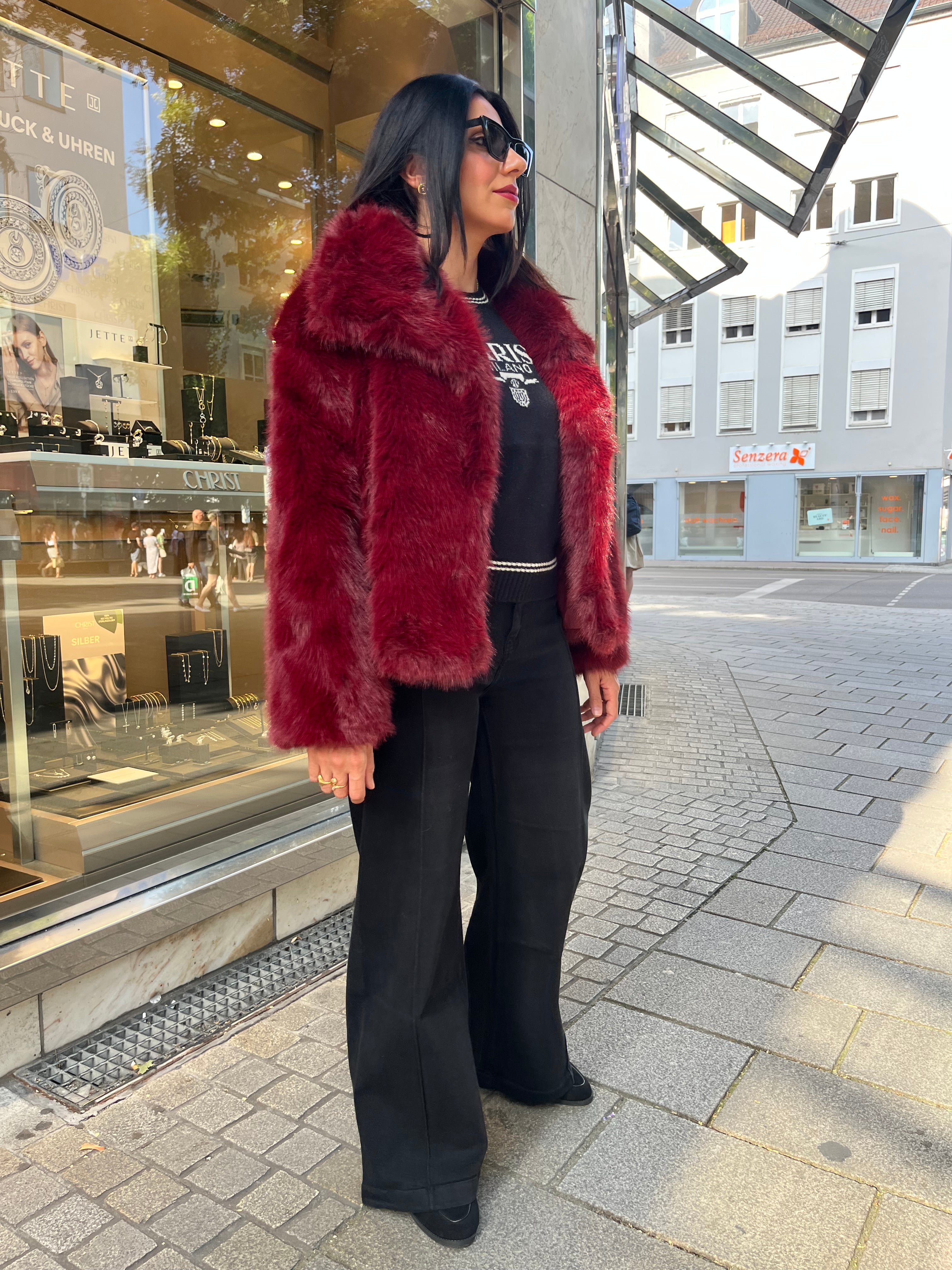 LUXURY FAUX FUR JACKET