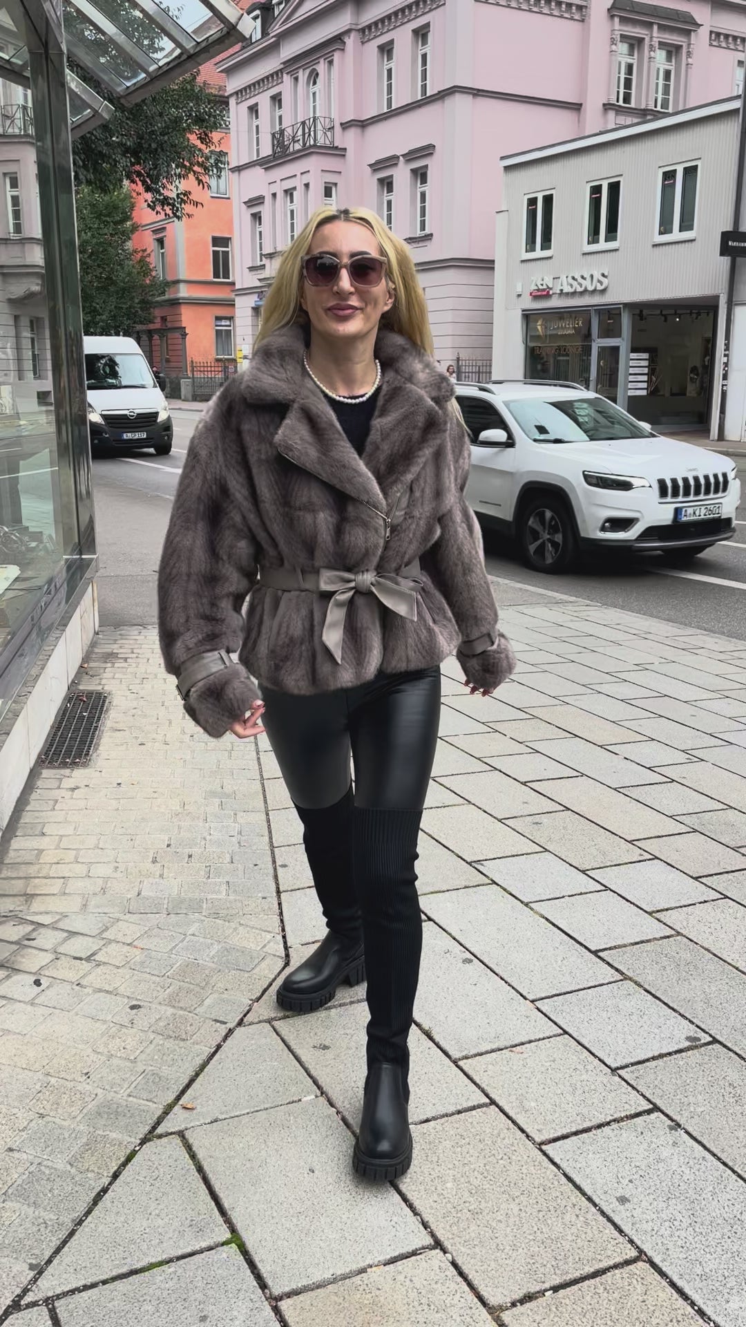 Fell Jacke